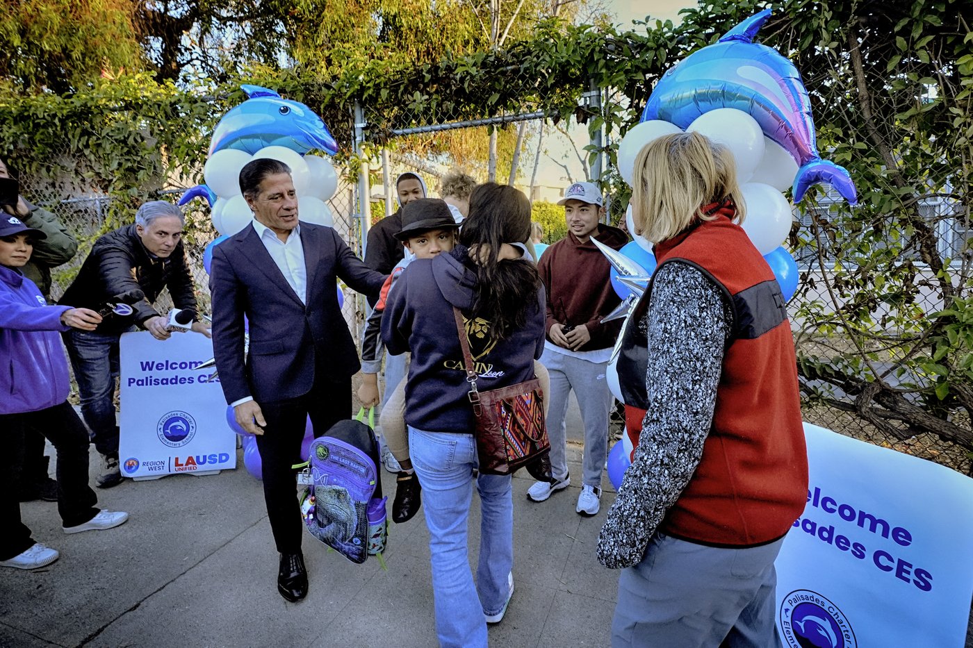 Fires scorched campuses across Los Angeles. Many schools are seeking places to hold classes | iNFOnews.ca Fires scorched campuses across Los Angeles. Many schools are seeking places to hold classes | iNFOnews.ca