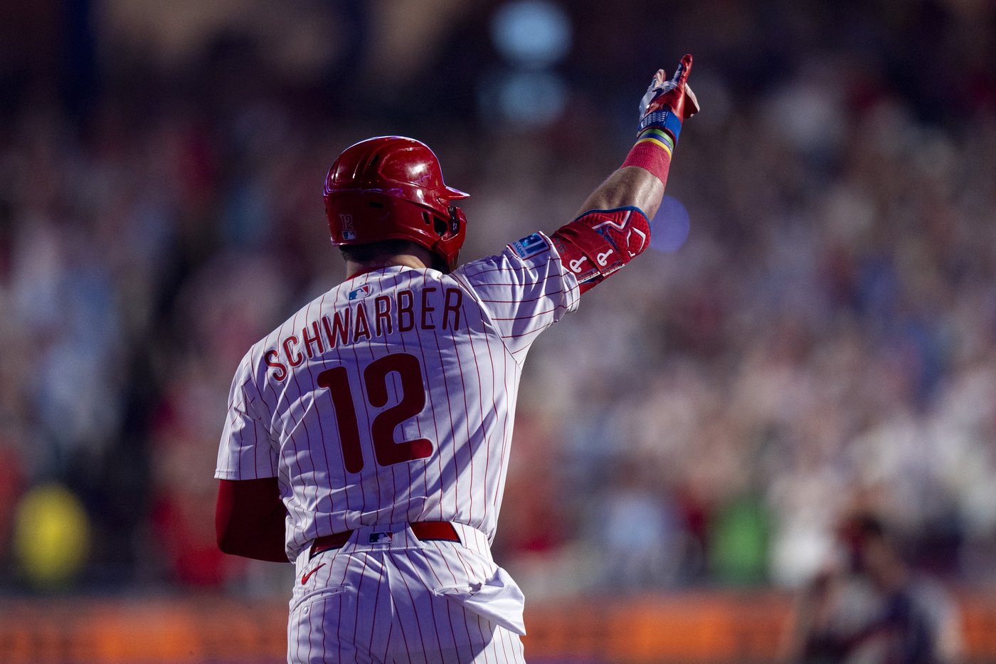 Kyle Schwarber's 2-run shot, grand slam powers Phillies to 13-3 rout of Orioles | iNFOnews.ca