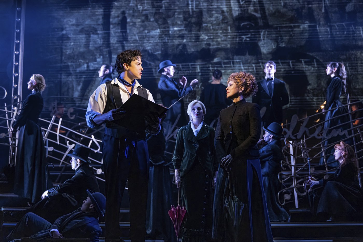 Cameron Mackintosh, one of the last great theater impresarios, has plans for stages everywhere | iNFOnews.ca Cameron Mackintosh, one of the last great theater impresarios, has plans for stages everywhere | iNFOnews.ca
