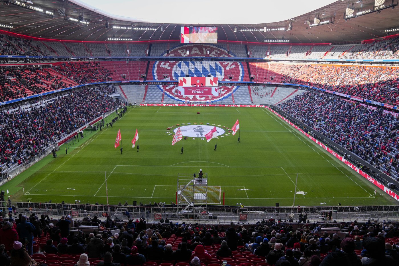 Address of Bayern Munich's stadium renamed to honor Franz Beckenbauer | iNFOnews.ca Address of Bayern Munich's stadium renamed to honor Franz Beckenbauer | iNFOnews.ca