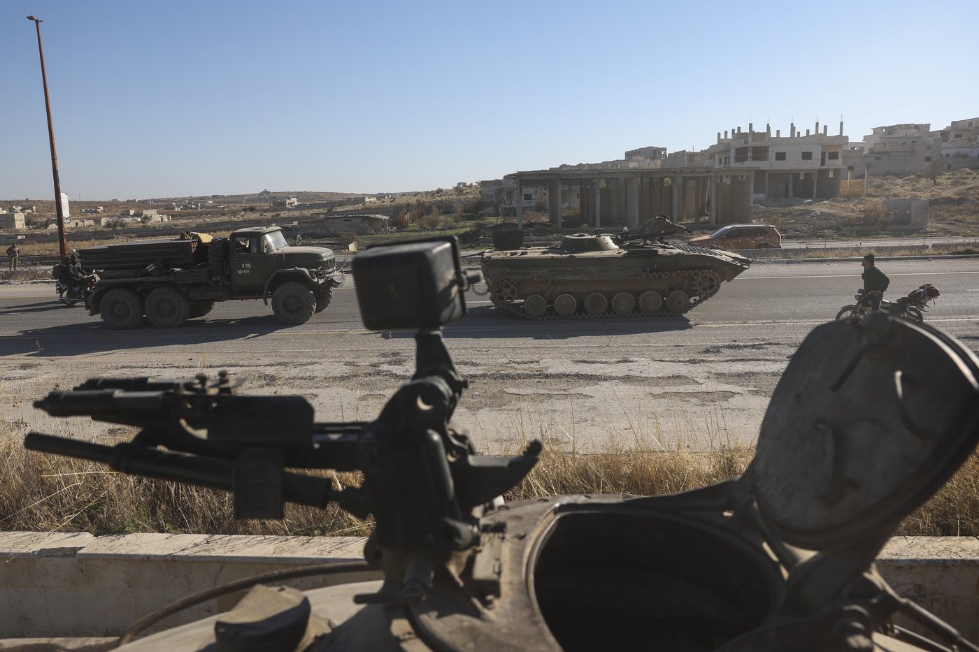 Syria launches counterattacks in an attempt to halt insurgency, as Iran's top diplomat meets Assad | iNFOnews.ca Syria launches counterattacks in an attempt to halt insurgency, as Iran's top diplomat meets Assad | iNFOnews.ca
