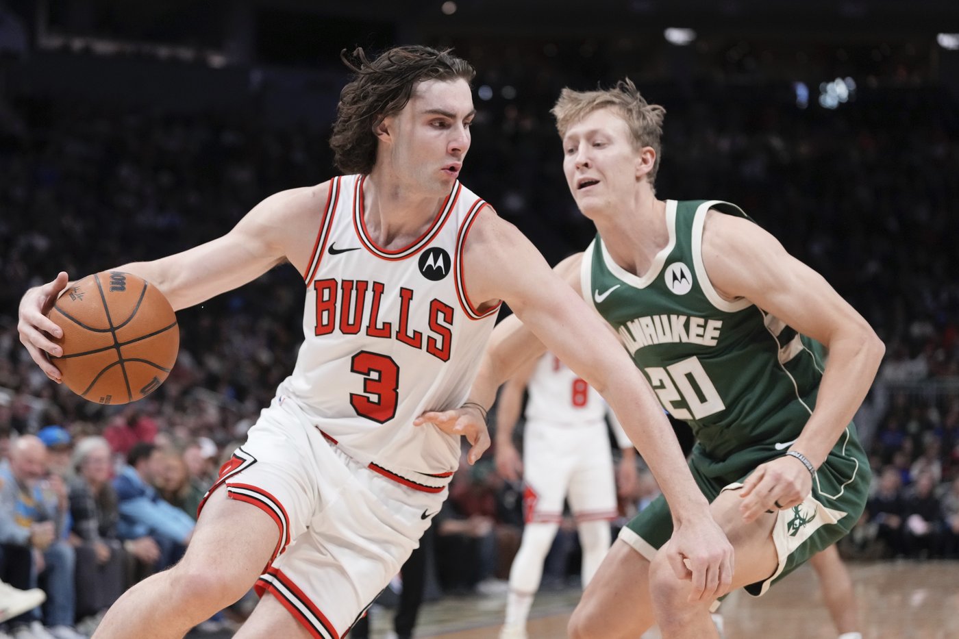 Antetokounmpo scores 41 points as Bucks beat Bulls 122-106 for 4th win in 5 games | iNFOnews.ca