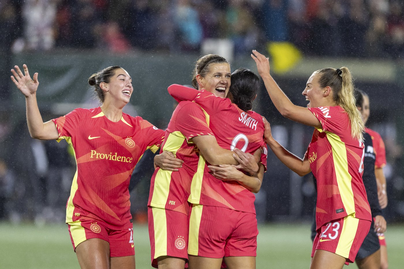 Sinclair scores in retirement match, Thorns down Angel City 3-0 to clinch playoff spot before 23,000 | iNFOnews.ca Sinclair scores in retirement match, Thorns down Angel City 3-0 to clinch playoff spot before 23,000 | iNFOnews.ca