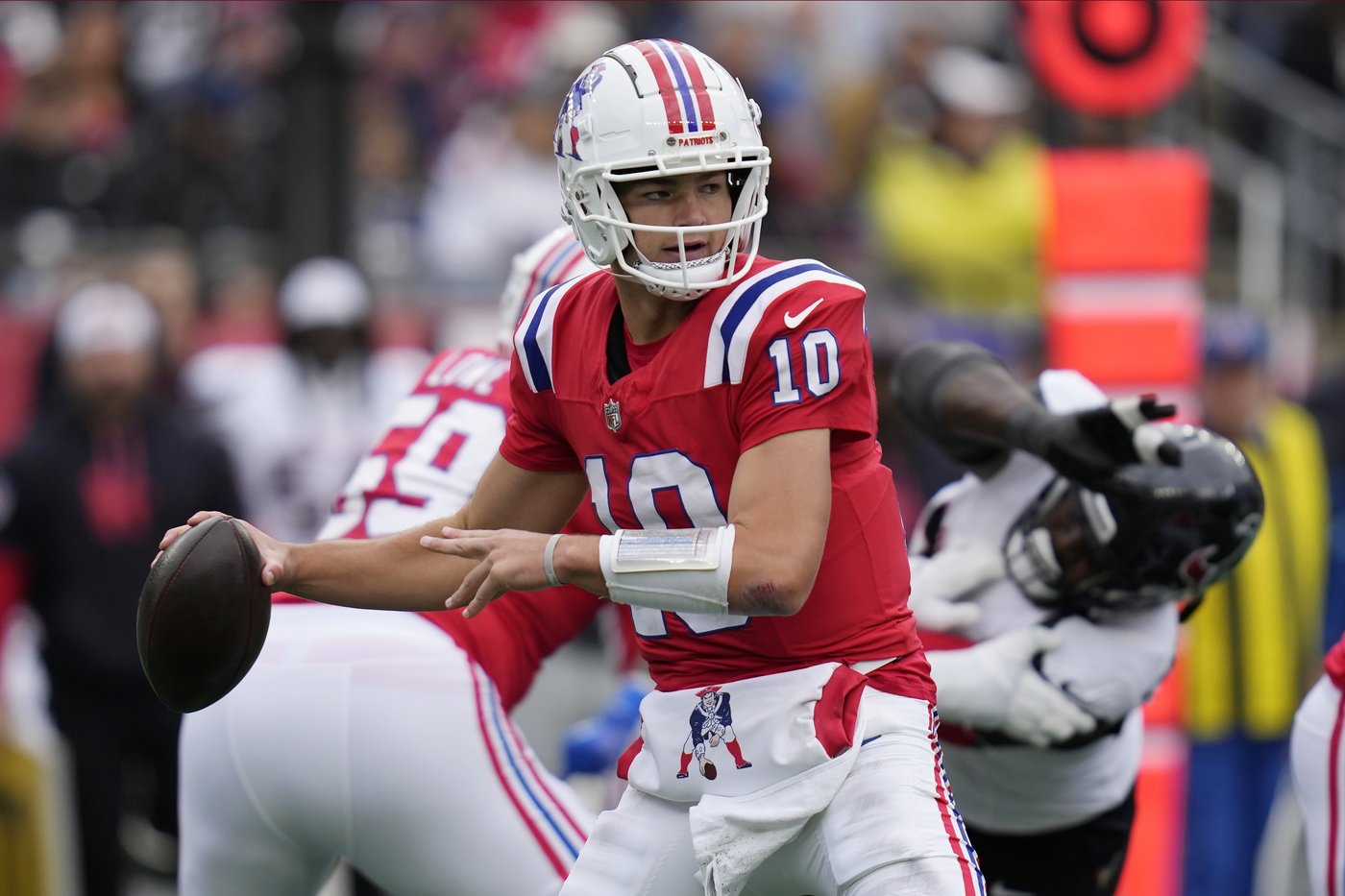 C.J. Stroud throws 3 TD passes as the Texans beat the Patriots 41-21 in Drake Maye's first start | iNFOnews.ca C.J. Stroud throws 3 TD passes as the Texans beat the Patriots 41-21 in Drake Maye's first start | iNFOnews.ca