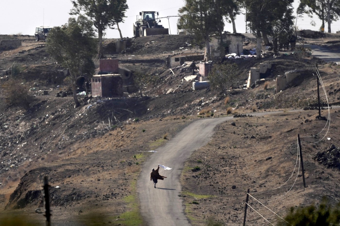 Middle East latest: Israeli strike on a Gaza school kills 17 people sheltering there | iNFOnews.ca