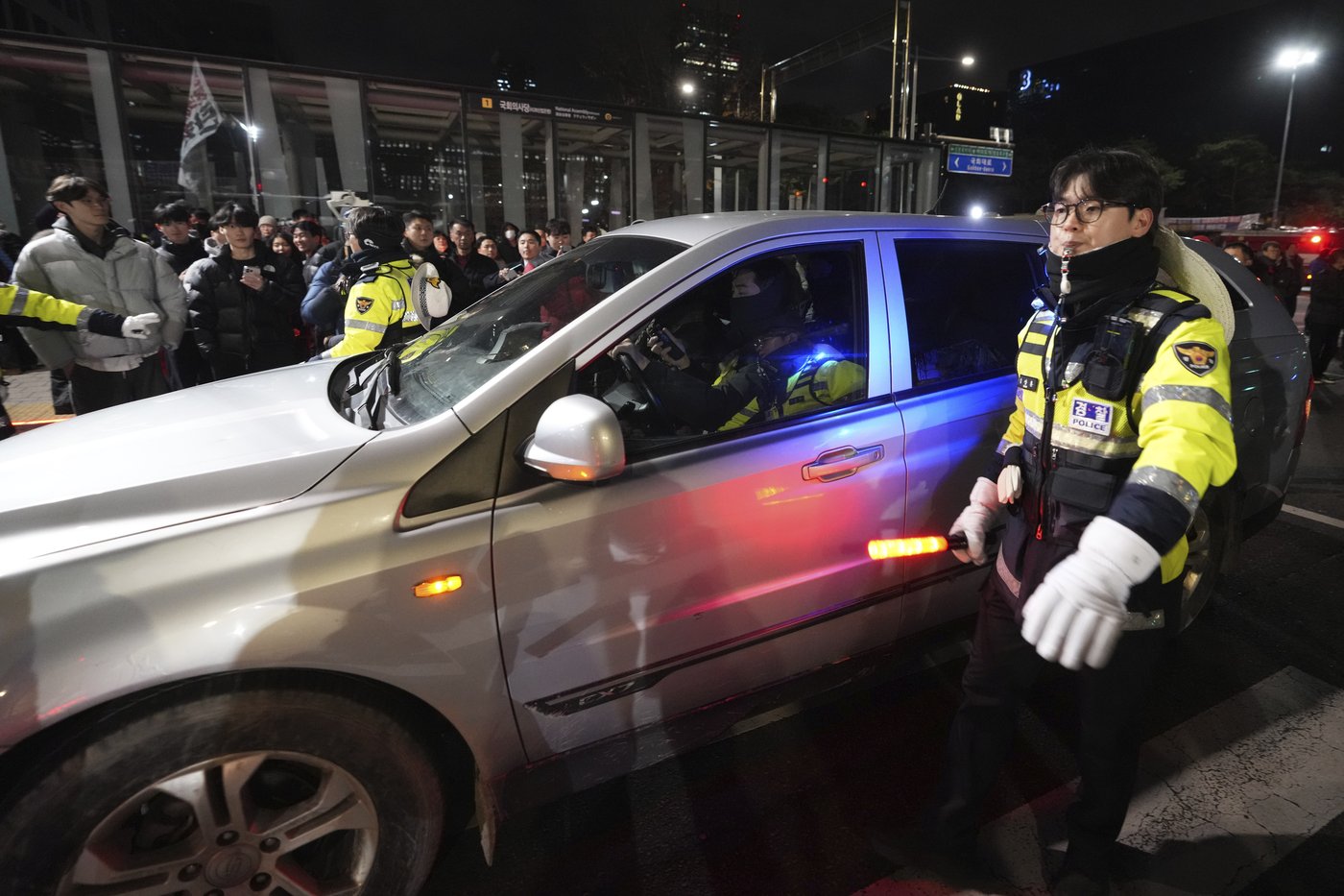 South Korea’s opposition parties move to impeach president over sudden declaration of martial law | iNFOnews.ca South Korea’s opposition parties move to impeach president over sudden declaration of martial law | iNFOnews.ca
