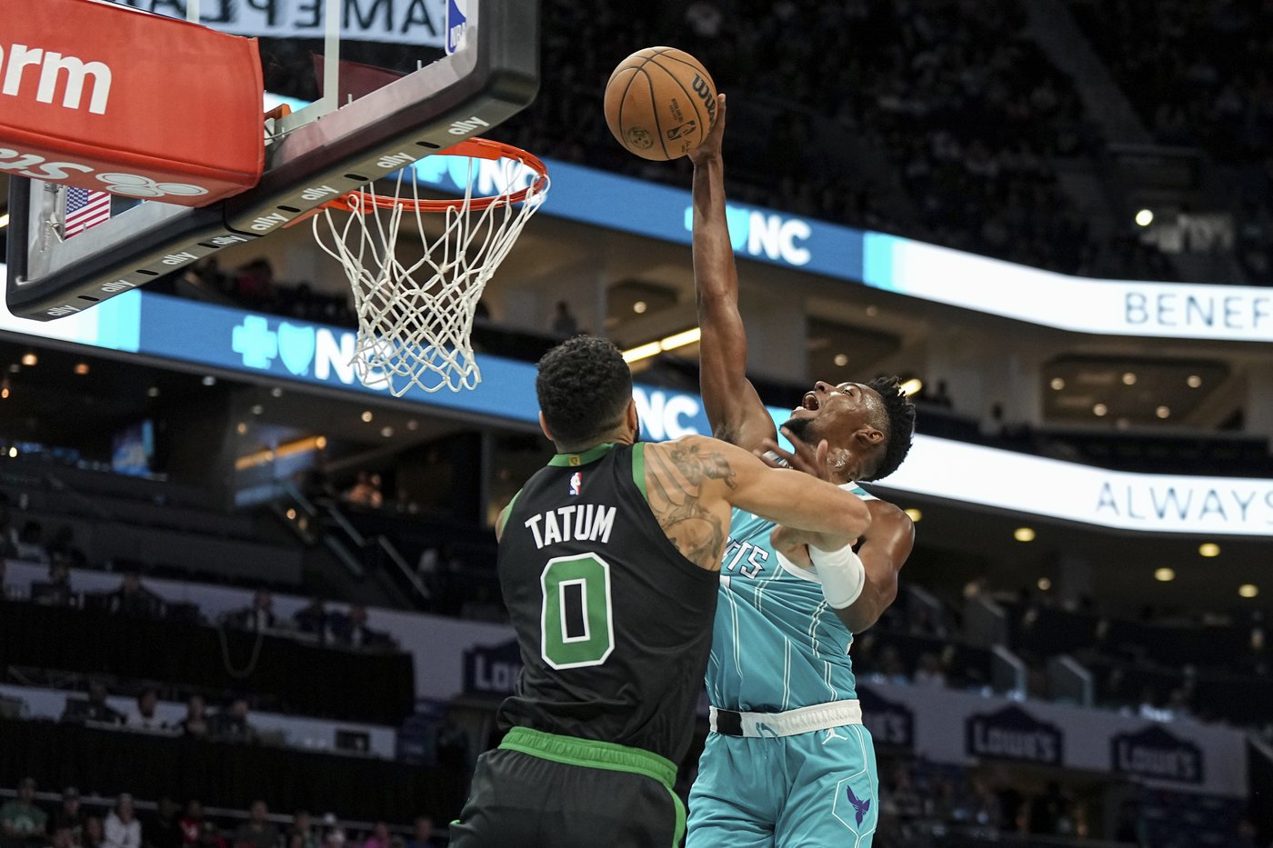 Tatum scores 29 points, Celtics beat Hornets 113-103 to sweep back-to-back in Charlotte | iNFOnews.ca