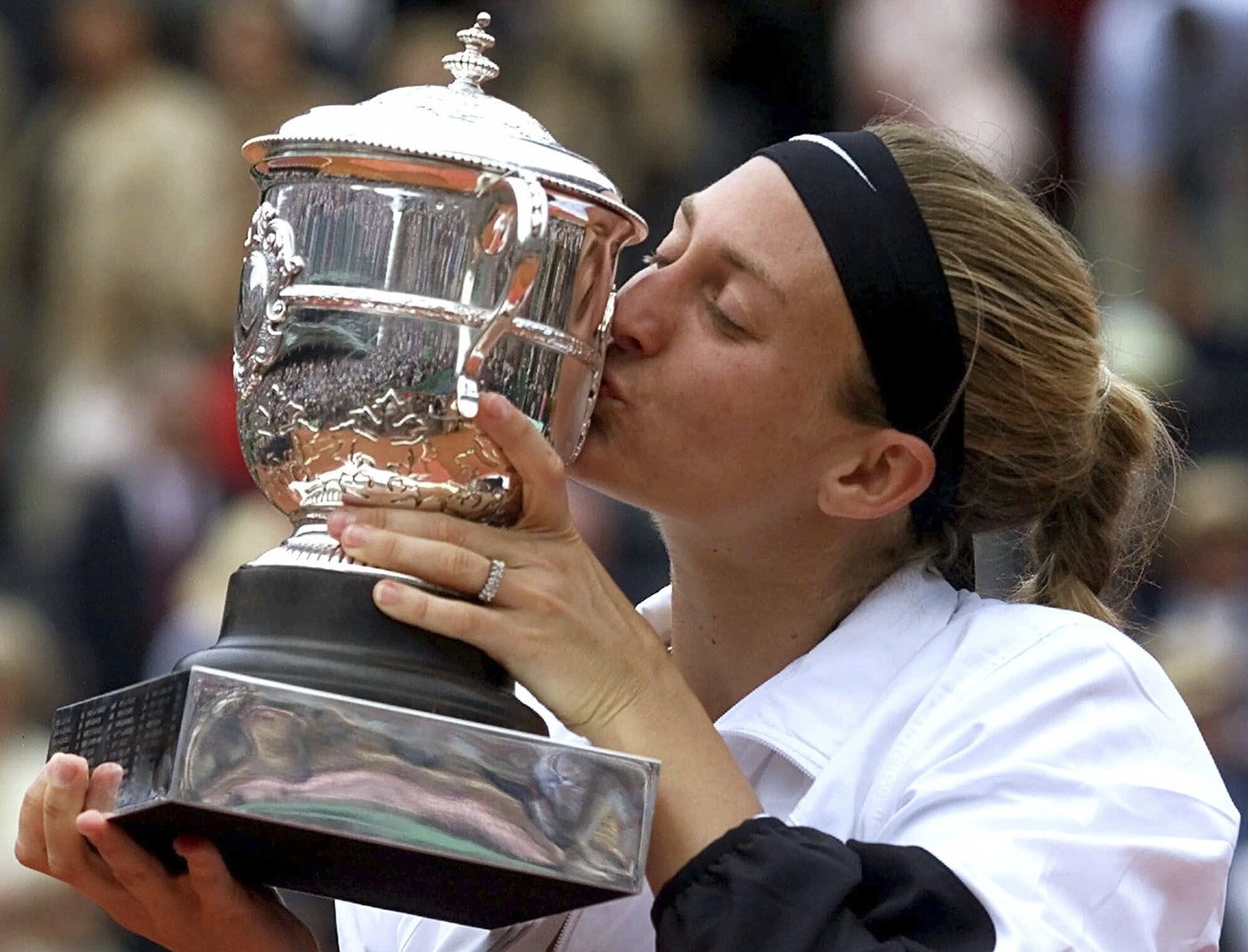 French Open organizers scrap 25th anniversary ceremony for Mary Pierce as she can't attend | iNFOnews.ca
