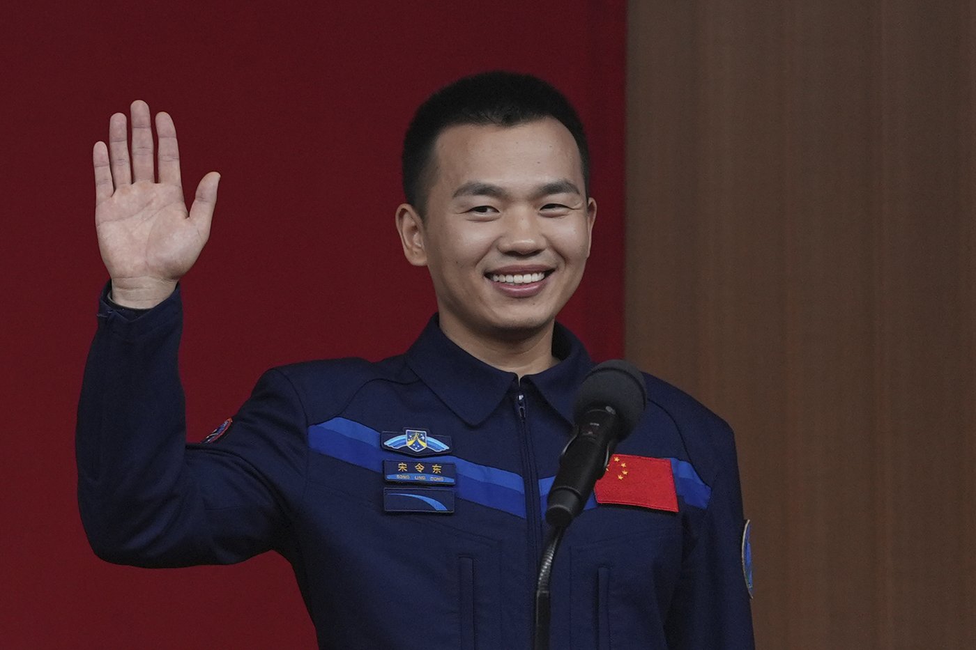 China says it's ready to launch the next crew to its orbiting space station early Wednesday | iNFOnews.ca China says it's ready to launch the next crew to its orbiting space station early Wednesday | iNFOnews.ca