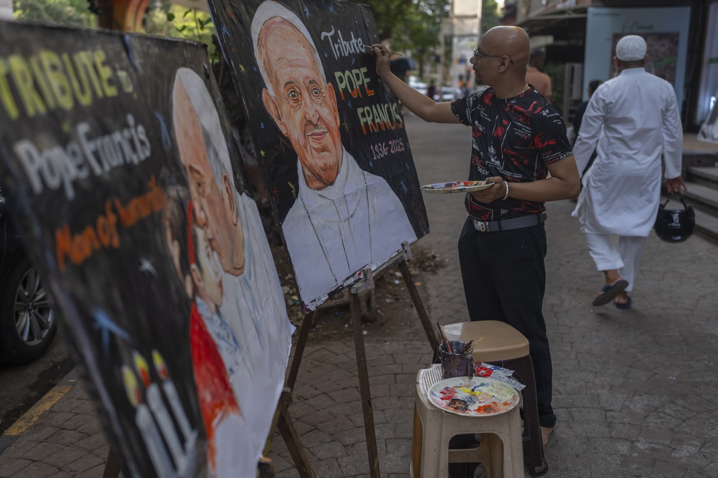 The Latest: Pope Francis dies at age 88 | iNFOnews.ca