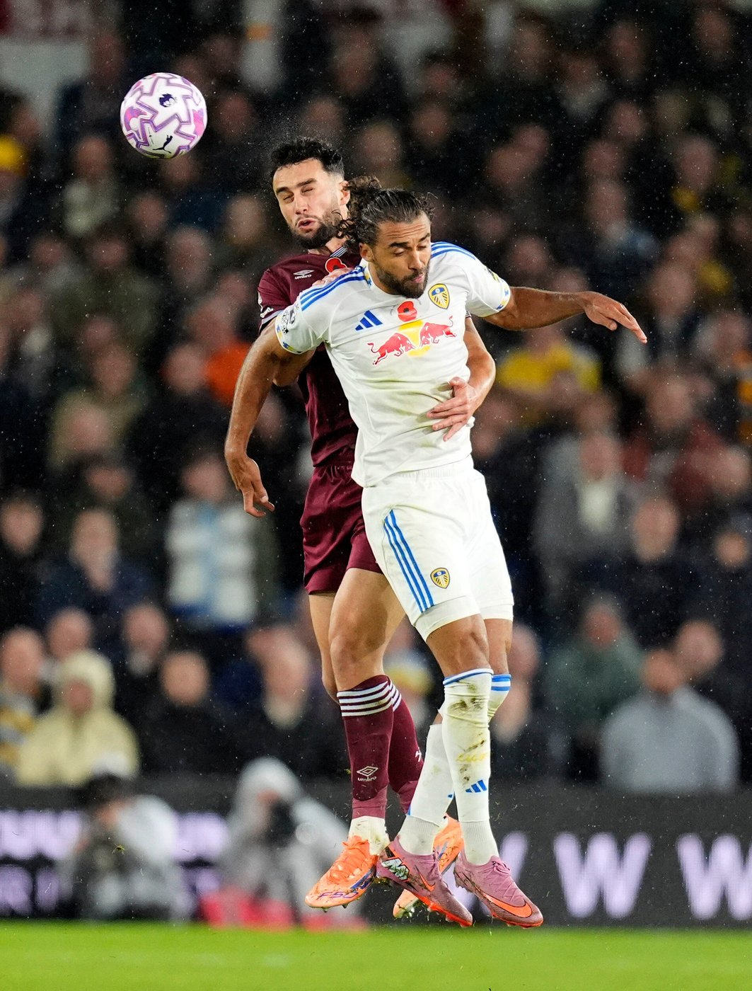 Aaronson scores early as Leeds beat struggling West Ham 2-1 in Premier League | iNFOnews.ca