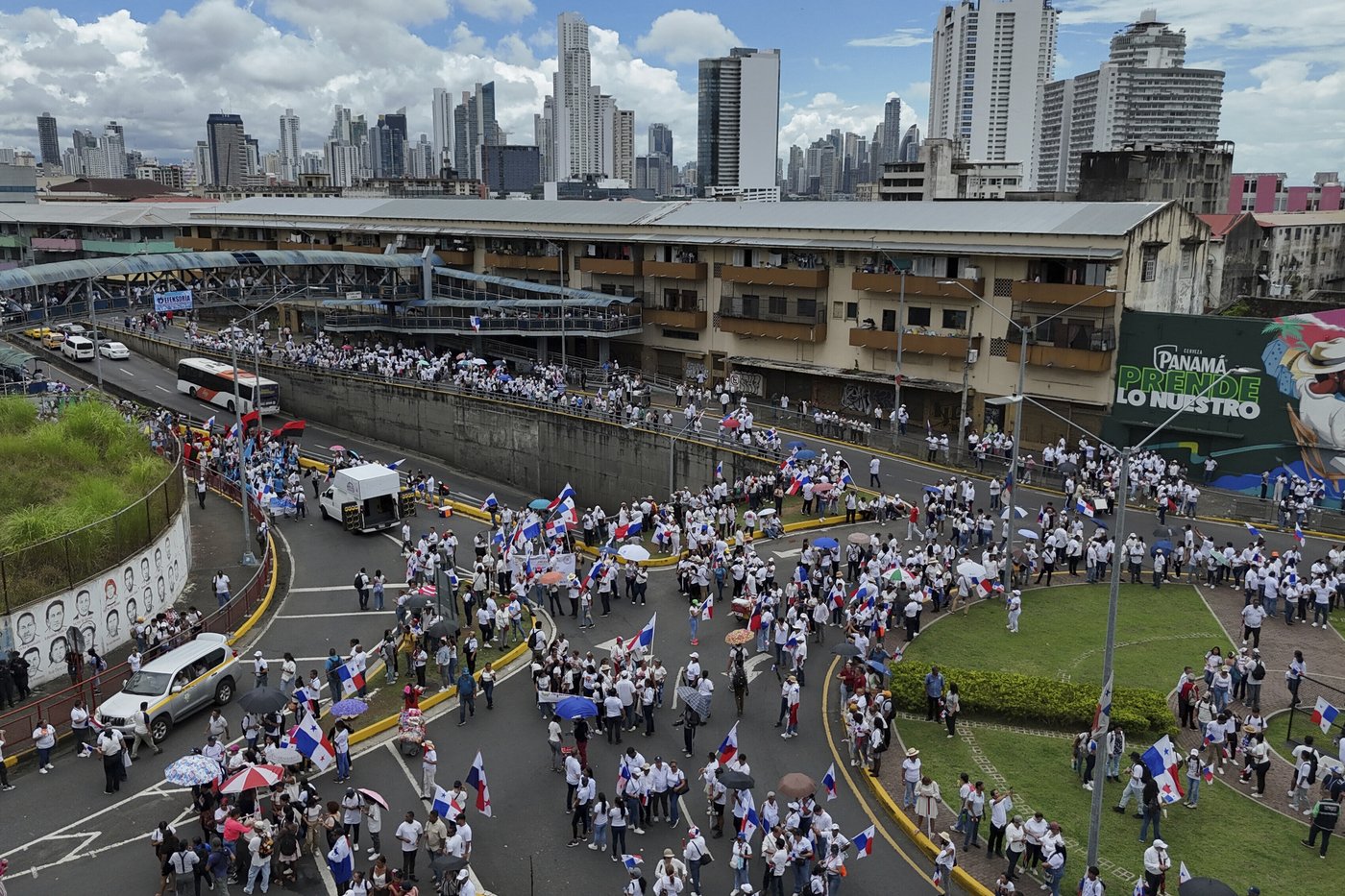 Thousands march over concern Panama bending to US government | iNFOnews.ca Thousands march over concern Panama bending to US government | iNFOnews.ca