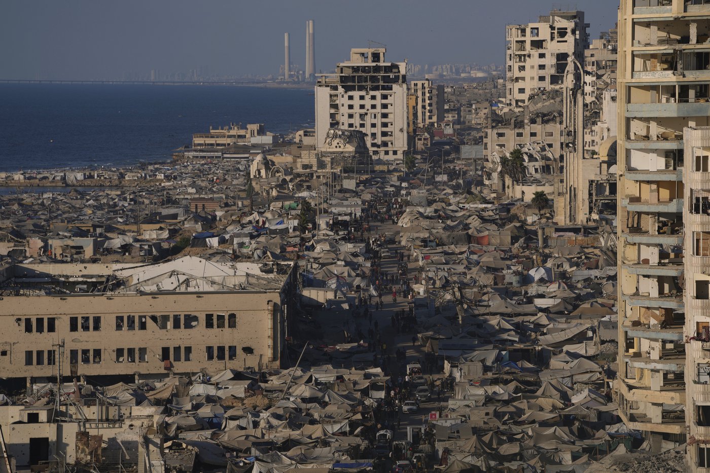 With Israeli advance looming, Palestinians in Gaza City ask when to leave and where to go | iNFOnews.ca