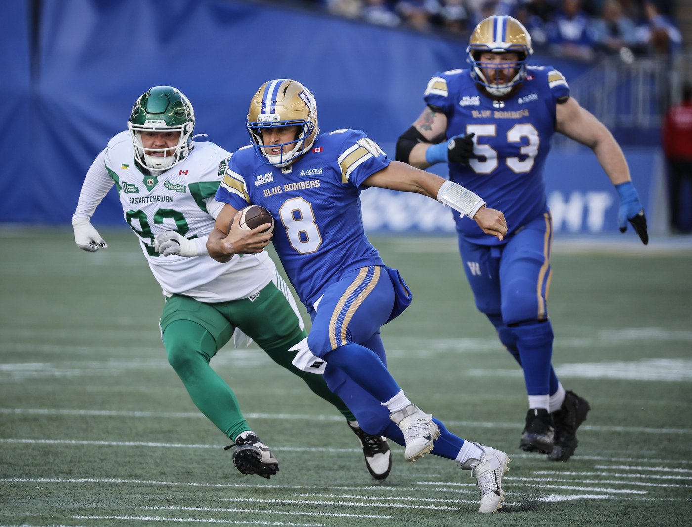 Collaros returns from head injury to lead Bombers against East-leading Ticats | iNFOnews.ca Collaros returns from head injury to lead Bombers against East-leading Ticats | iNFOnews.ca
