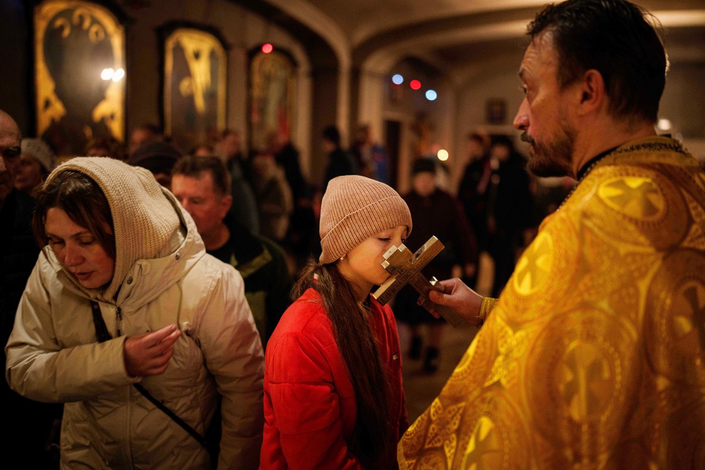 Ukraine peace plan darkens the mood across a war-torn nation | iNFOnews.ca