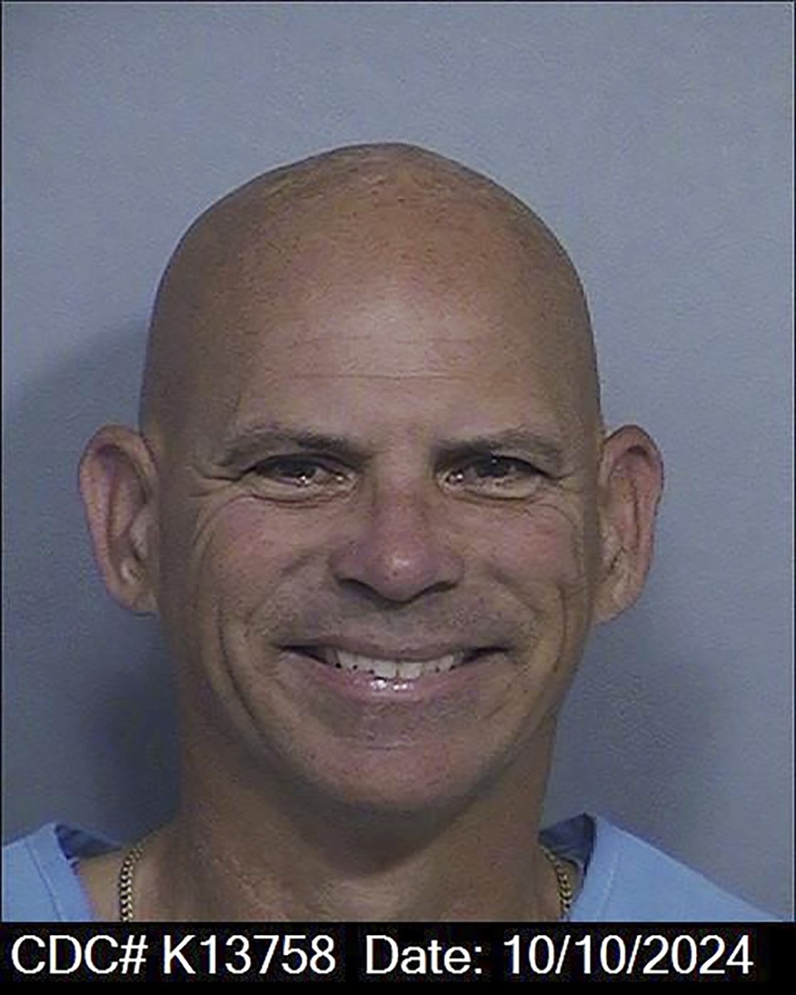 Prosecutors seek resentencing for Erik and Lyle Menendez in 1989 killings of their parents | iNFOnews.ca Prosecutors seek resentencing for Erik and Lyle Menendez in 1989 killings of their parents | iNFOnews.ca