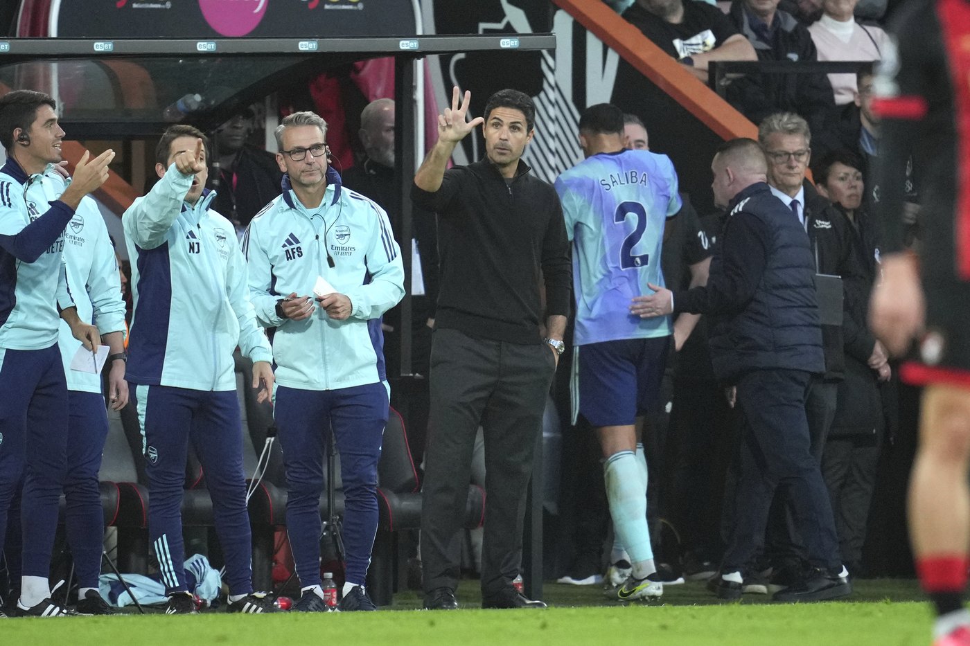 Arsenal has a discipline issue and it could cost the team the Premier League title | iNFOnews.ca