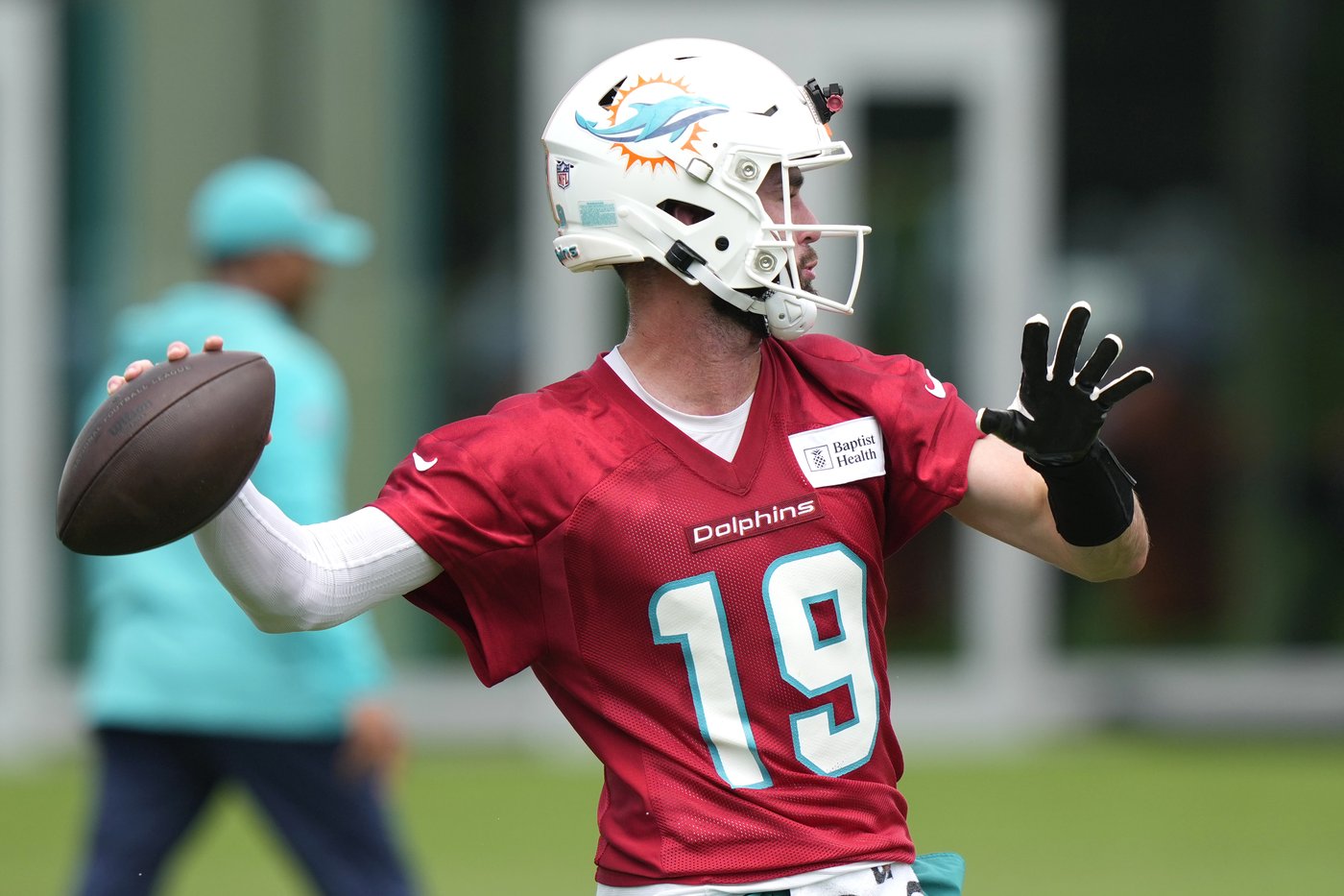 Skylar Thompson is ready to lead the Miami Dolphins as Tua Tagovailoa recovers from a concussion | iNFOnews.ca