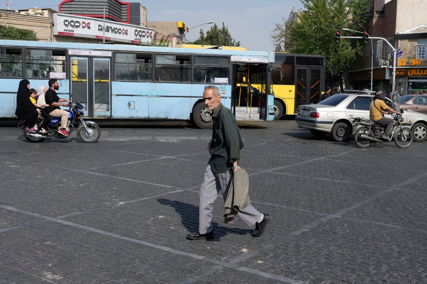 Iran's public sector shuts down in 8 provinces due to heat wave | iNFOnews.ca