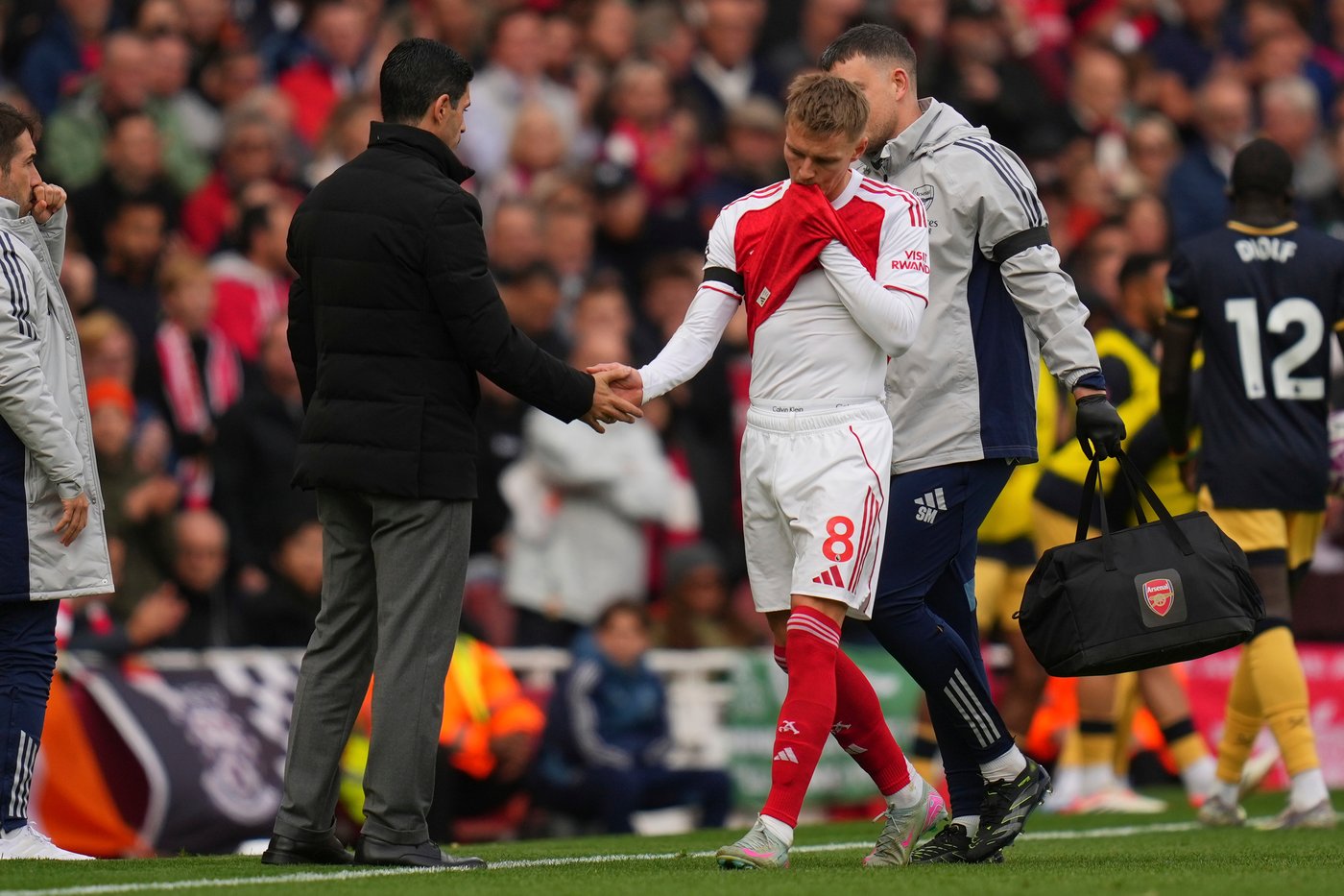 Arsenal captain Odegaard injured again in Premier League | iNFOnews.ca