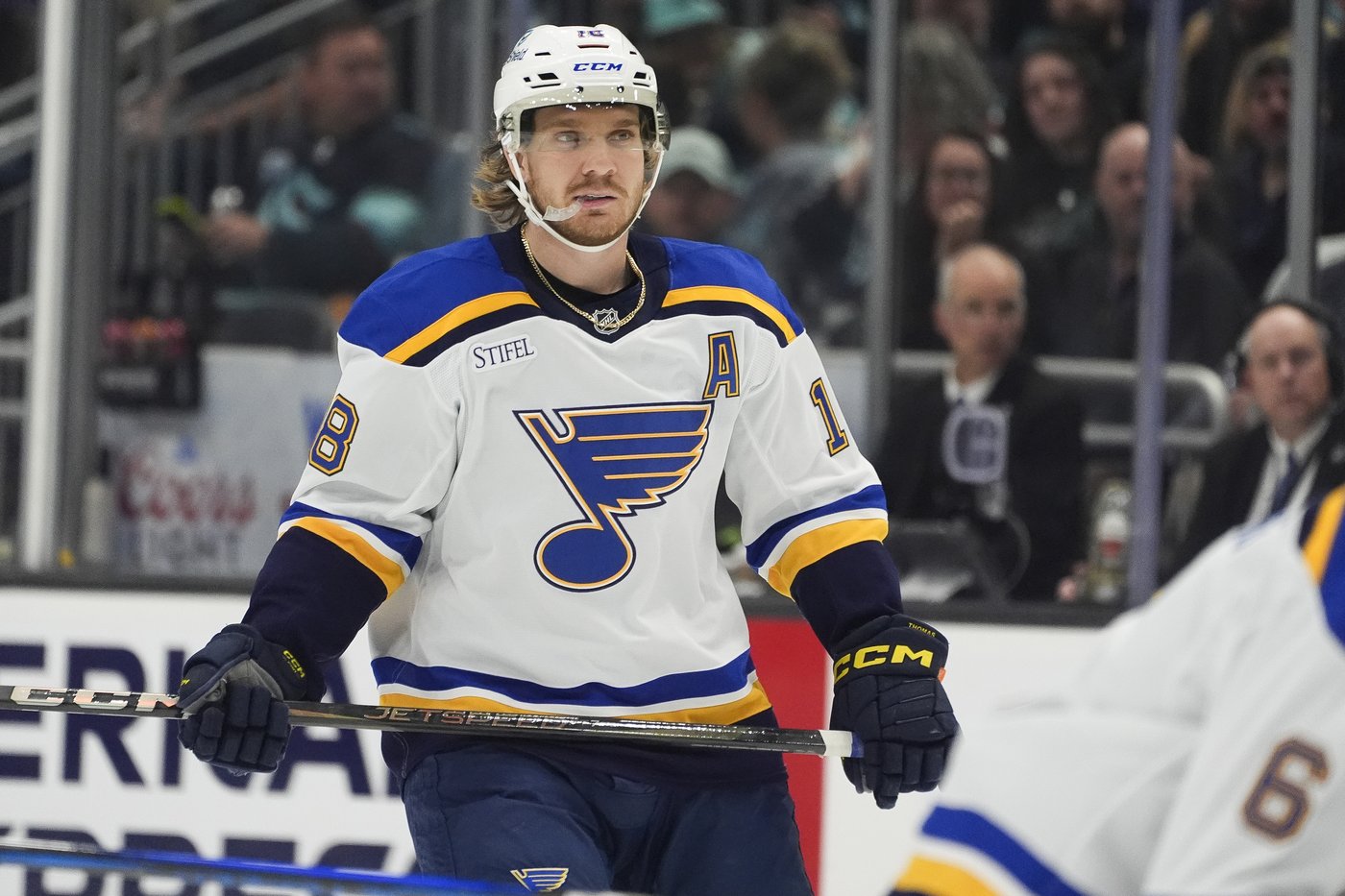 Blues center Robert Thomas to return Tuesday night after missing 12 games with a fractured ankle | iNFOnews.ca
