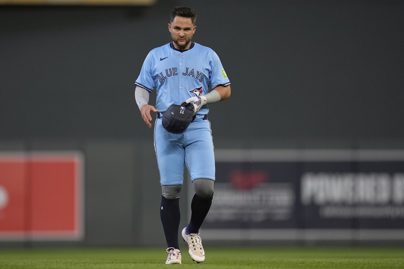 Barger hits 2-run HR, Bichette has go-ahead 2-run single as Blue Jays beat Twins 6-4 | iNFOnews.ca Barger hits 2-run HR, Bichette has go-ahead 2-run single as Blue Jays beat Twins 6-4 | iNFOnews.ca