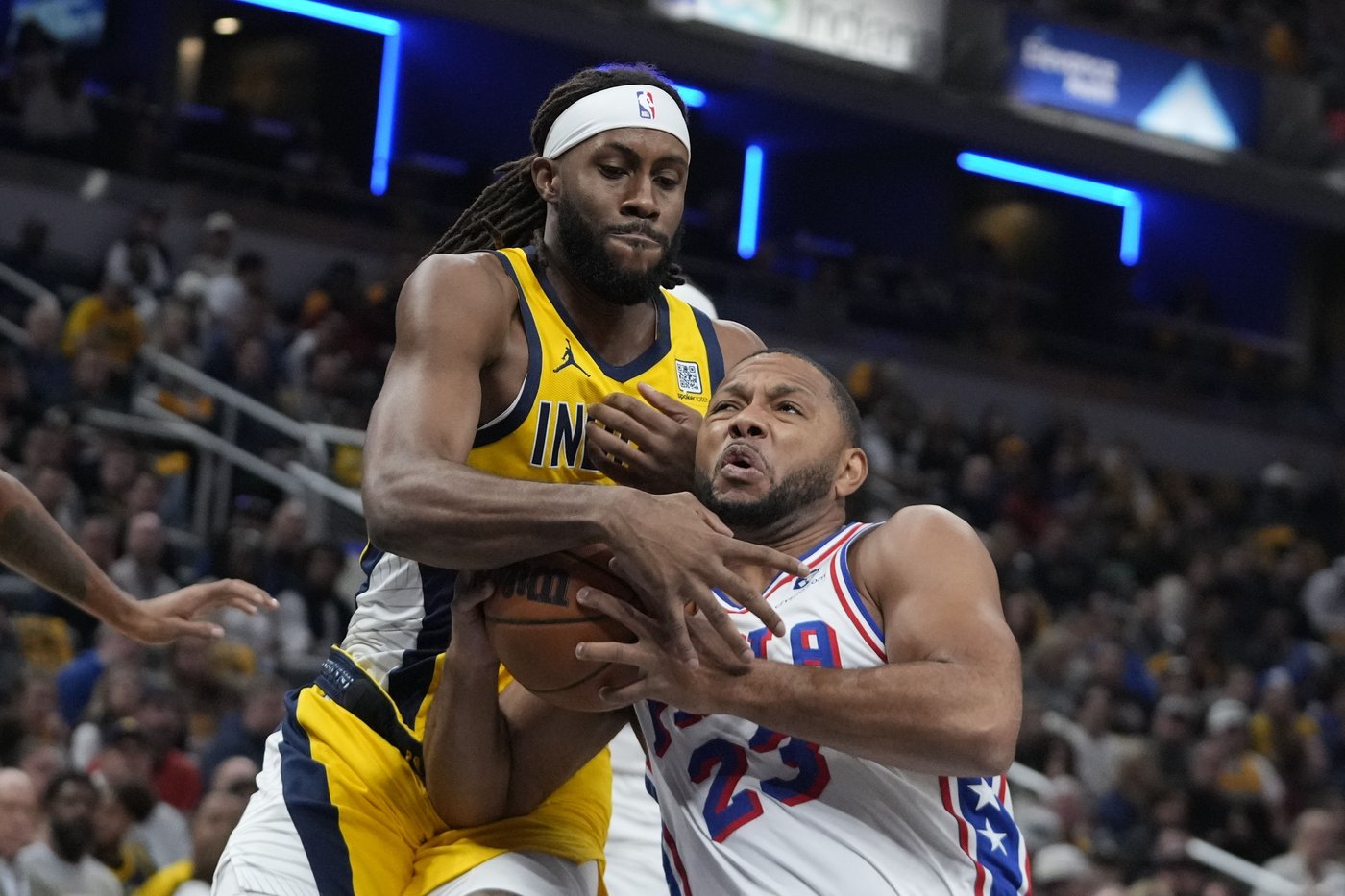 Tyrese Maxey scores 10 in OT, finishes with 45 points as 76ers beat Pacers 118-114 | iNFOnews.ca Tyrese Maxey scores 10 in OT, finishes with 45 points as 76ers beat Pacers 118-114 | iNFOnews.ca