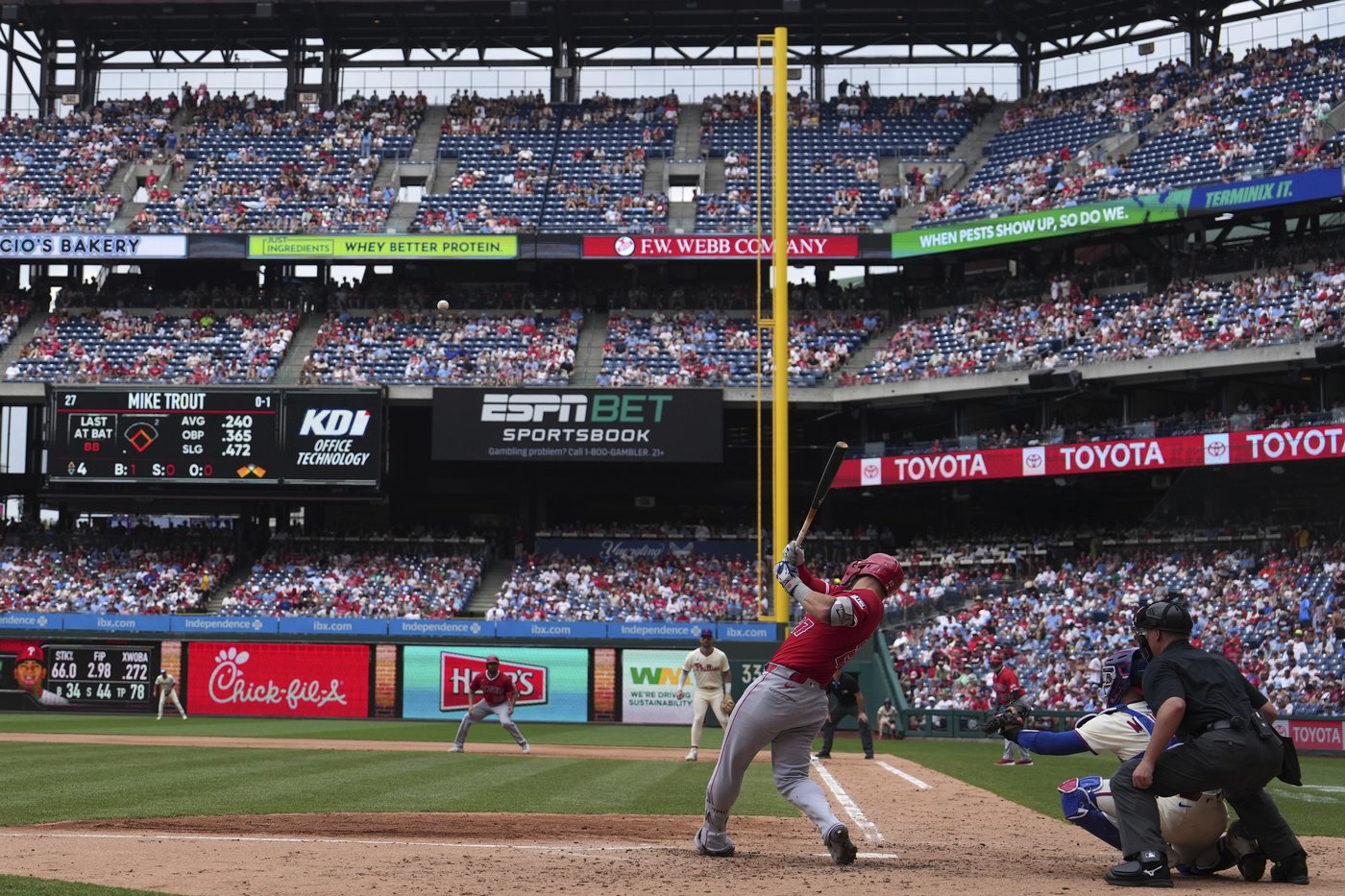 Soriano limits Phillies to 2 runs in 7 innings in Angels' 8-2 victory | iNFOnews.ca Soriano limits Phillies to 2 runs in 7 innings in Angels' 8-2 victory | iNFOnews.ca