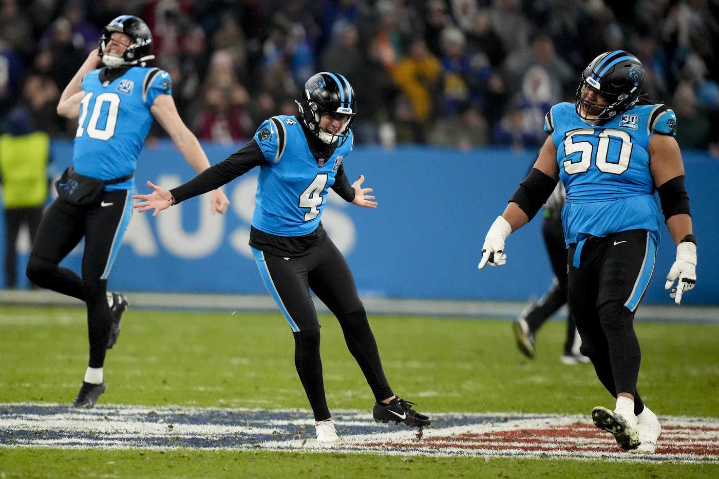 Pineiro's 36-yard field goal in OT lifts Panthers to 20-17 win over Giants in Germany | iNFOnews.ca Pineiro's 36-yard field goal in OT lifts Panthers to 20-17 win over Giants in Germany | iNFOnews.ca