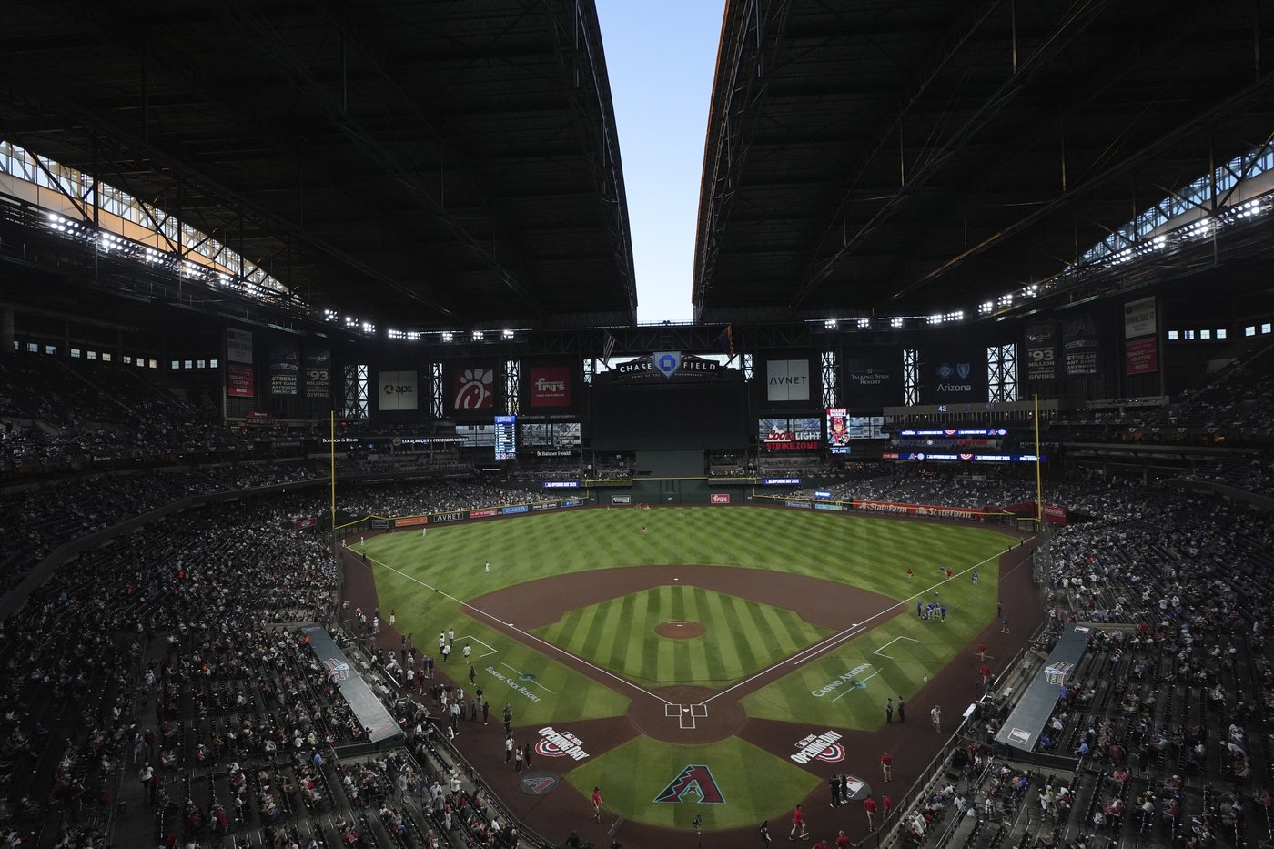 Arizona legislature approves bill that would provide up to $500 million for Chase Field renovations | iNFOnews.ca Arizona legislature approves bill that would provide up to $500 million for Chase Field renovations | iNFOnews.ca