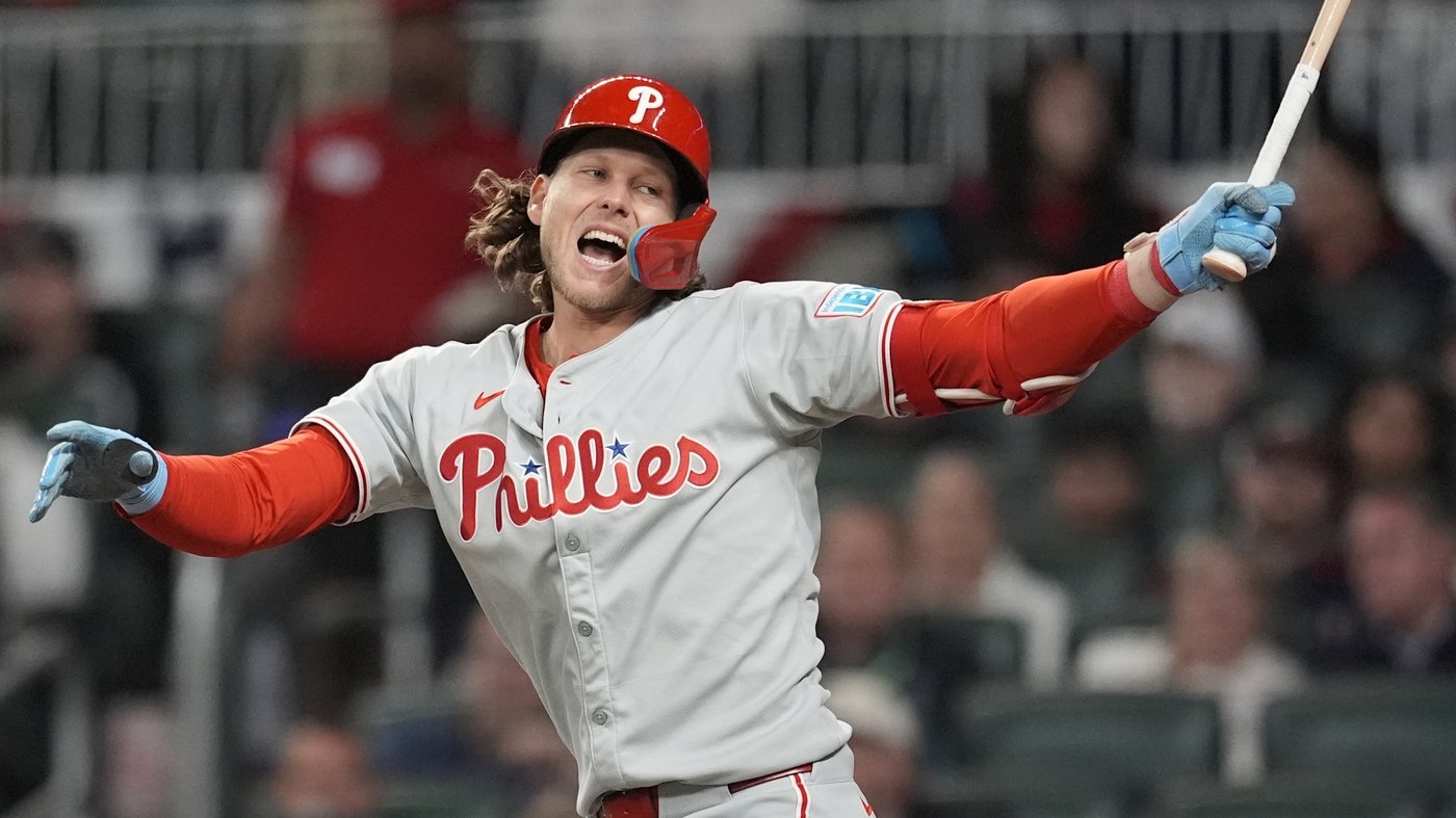 Murphy homers in his return from a rib injury as the Braves beat the Phillies 7-5 | iNFOnews.ca Murphy homers in his return from a rib injury as the Braves beat the Phillies 7-5 | iNFOnews.ca