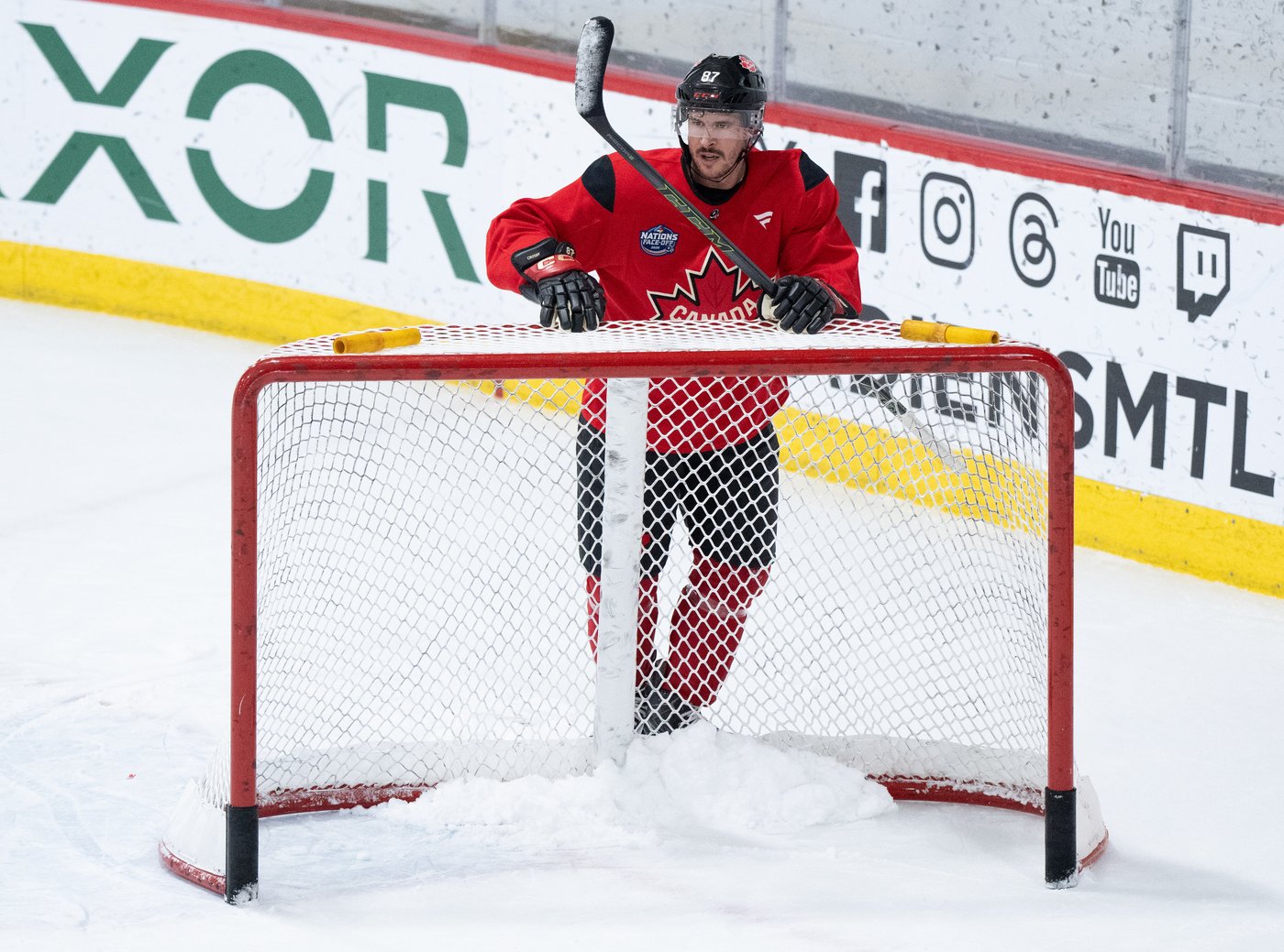Sidney Crosby to play for Canada at 4 Nations Face-Off after injury scare | iNFOnews.ca