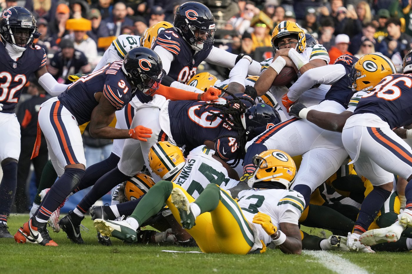 Packers seeking to fix red-zone struggles after narrow escape at Chicago | iNFOnews.ca