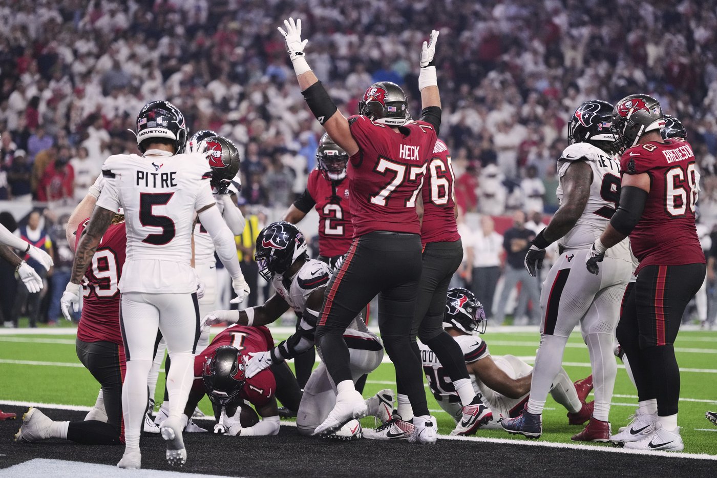 Winless, injury-depleted Jets visit the unbeaten Buccaneers on Sunday | iNFOnews.ca