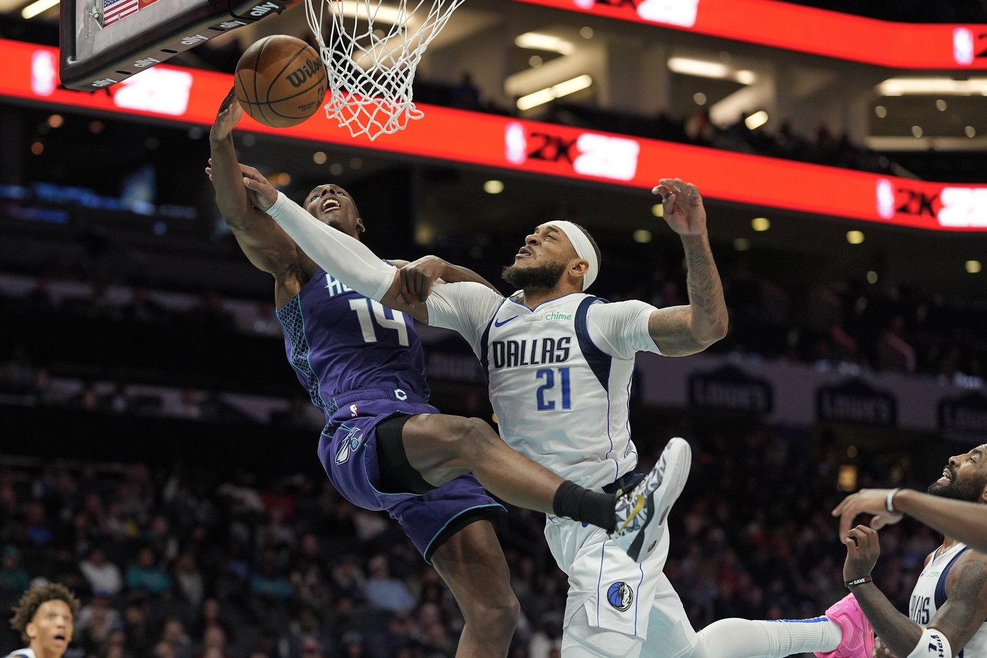 Ball, Bridges each score 23 to lead Hornets over Mavs 110-105 for 3rd straight win | iNFOnews.ca Ball, Bridges each score 23 to lead Hornets over Mavs 110-105 for 3rd straight win | iNFOnews.ca