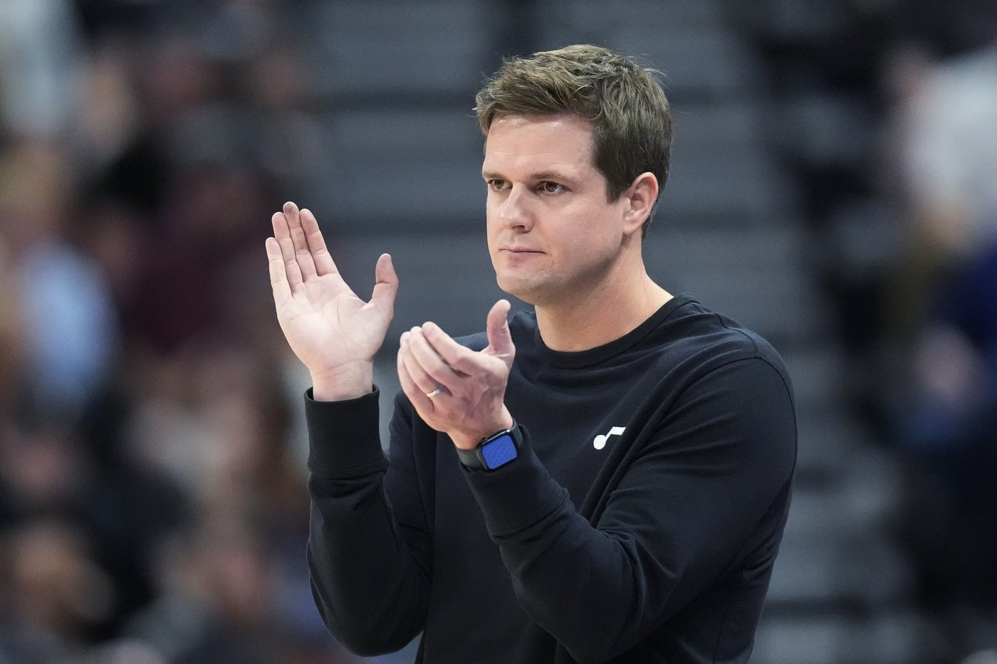 Utah Jazz pick up 5th-year option on coach Will Hardy's contract | iNFOnews.ca