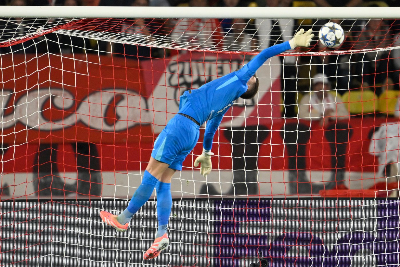 Tottenham goalkeeper Vicario shines in 0-0 draw at Monaco in Champions League | iNFOnews.ca