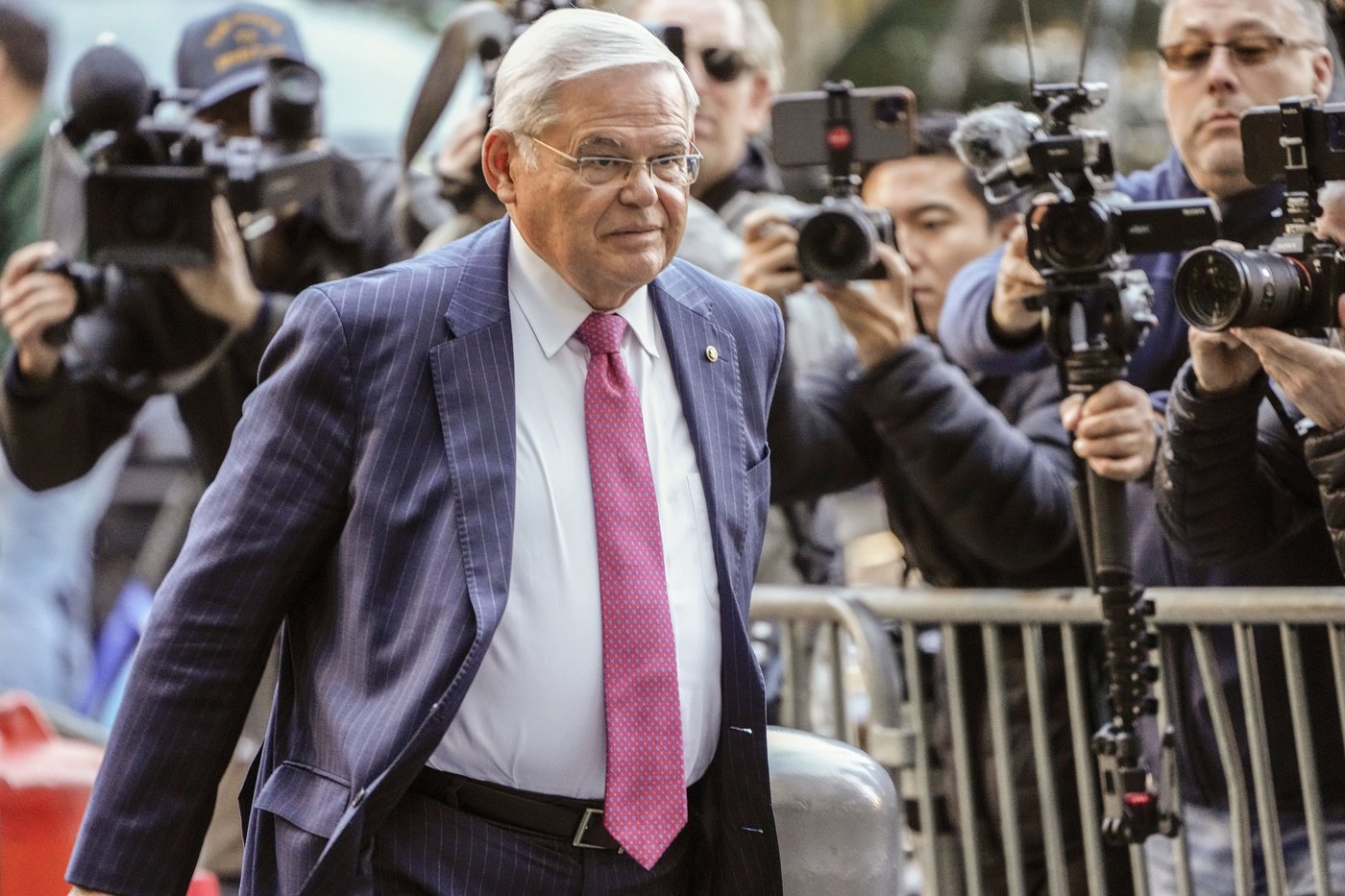 Menendez’s lawyers seek lenient sentence, saying conviction made him a ‘national punchline’ | iNFOnews.ca Menendez’s lawyers seek lenient sentence, saying conviction made him a ‘national punchline’ | iNFOnews.ca