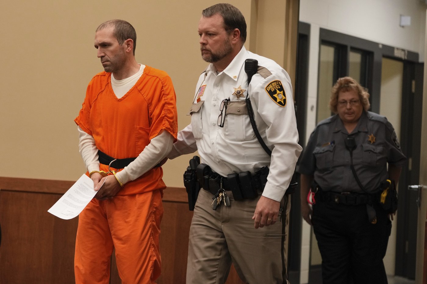 Wisconsin kayaker who faked his death and fled the country is charged after returning to US | iNFOnews.ca Wisconsin kayaker who faked his death and fled the country is charged after returning to US | iNFOnews.ca