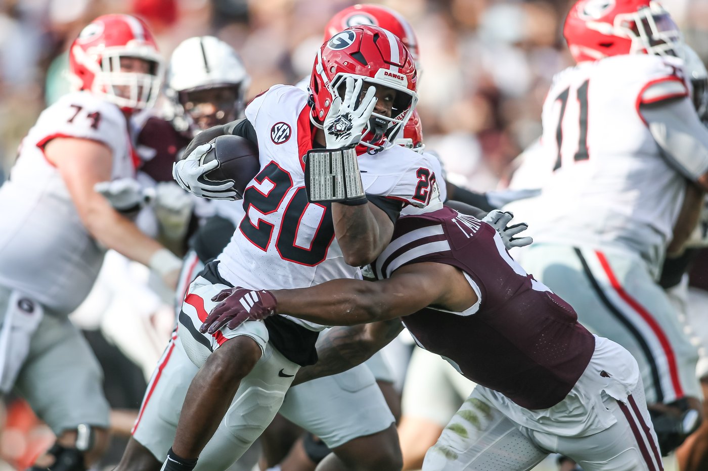 Gunner Stockton throws for three touchdowns as No. 5 Georgia beats Mississippi State 41-21 | iNFOnews.ca