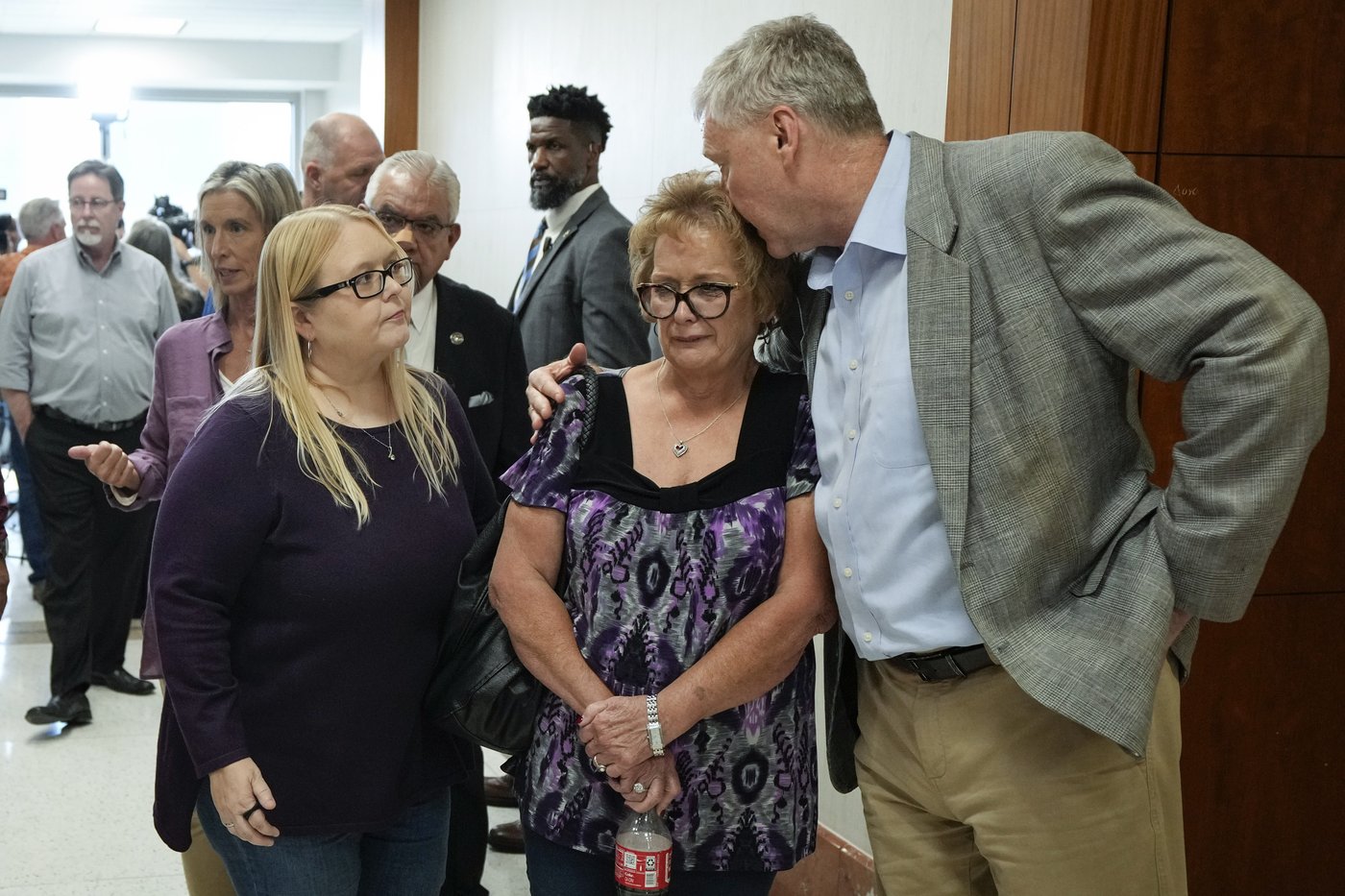 A retired Houston officer gets 60 years in a couple's drug raid deaths that revealed corruption | iNFOnews.ca A retired Houston officer gets 60 years in a couple's drug raid deaths that revealed corruption | iNFOnews.ca