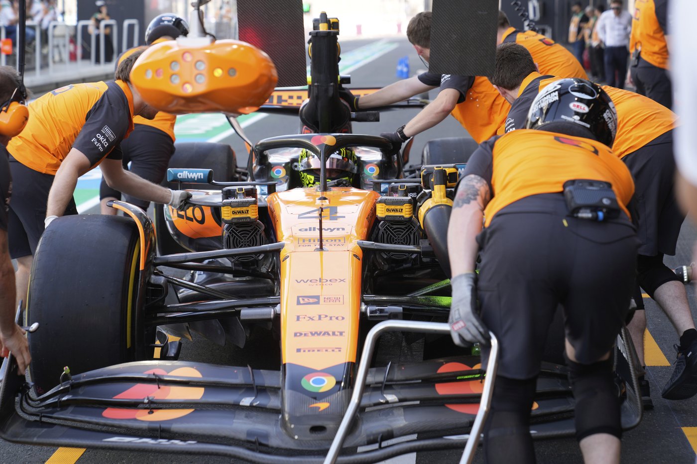 F1 title fight is increasingly focused on McLaren but Verstappen still hopeful | iNFOnews.ca