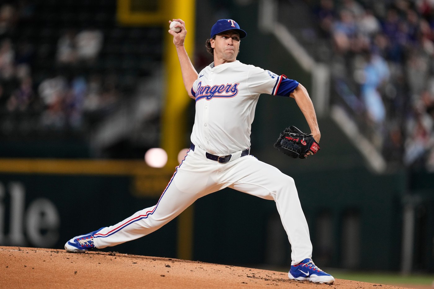 Rangers get strong finale from deGrom and top Twins 4-2 to stop 8-game skid | iNFOnews.ca