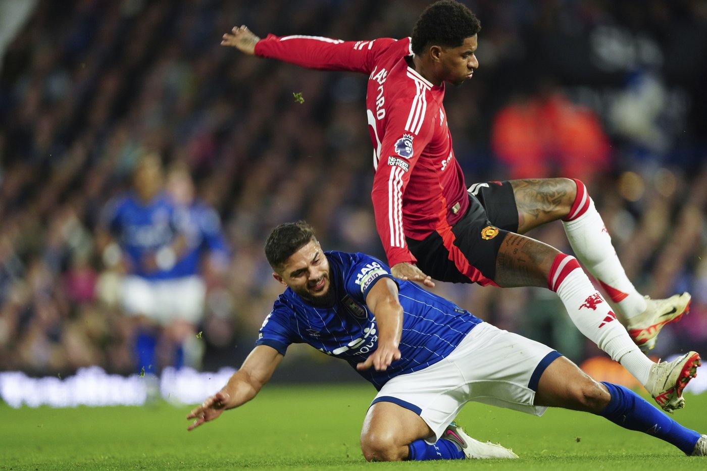 Religious beliefs put two captains in spotlight during Premier League's Rainbow Laces campaign | iNFOnews.ca Religious beliefs put two captains in spotlight during Premier League's Rainbow Laces campaign | iNFOnews.ca