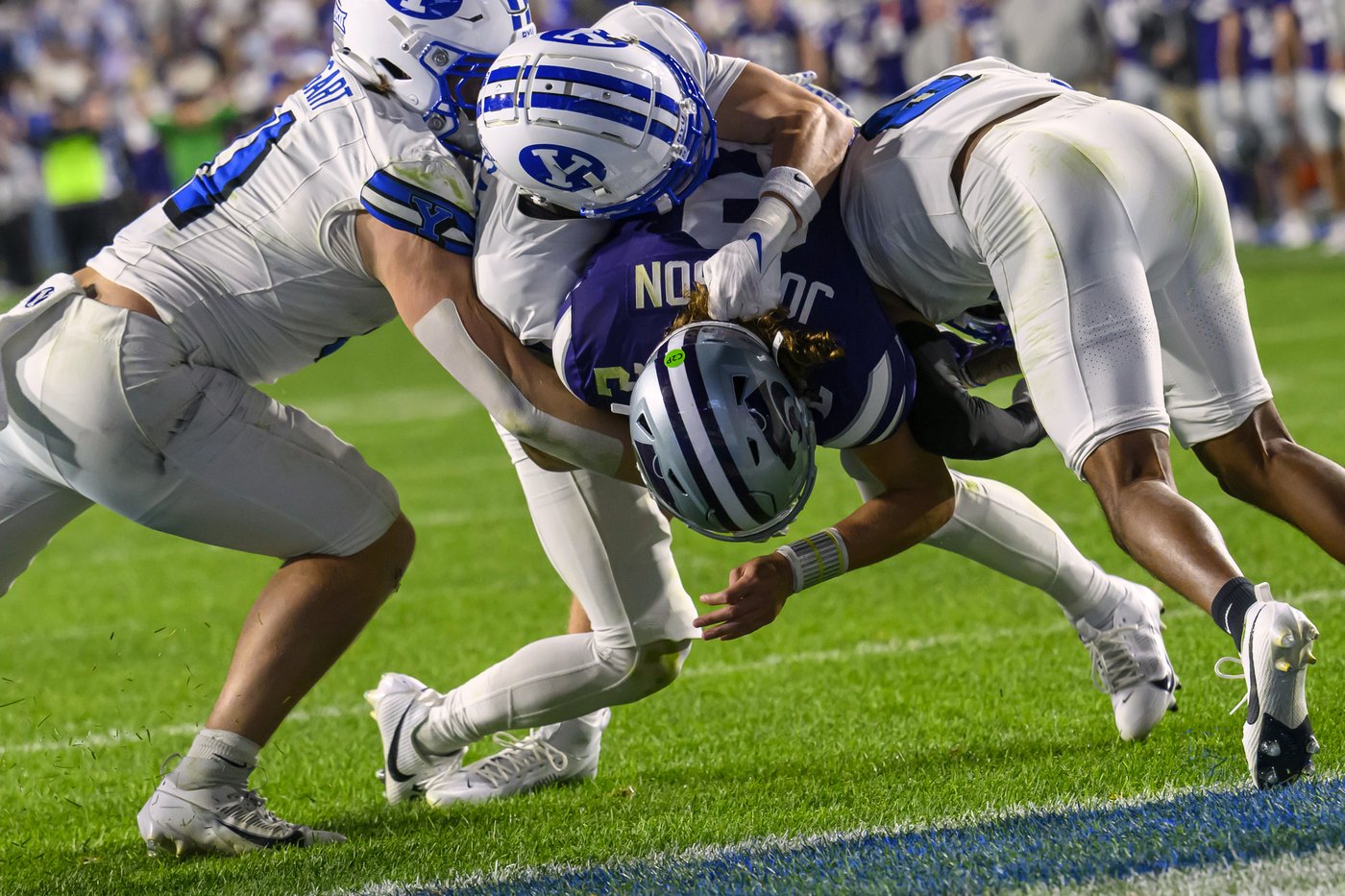 No. 20 Oklahoma State heads to No. 23 K-State with both Big 12 teams coming off a tough loss | iNFOnews.ca No. 20 Oklahoma State heads to No. 23 K-State with both Big 12 teams coming off a tough loss | iNFOnews.ca