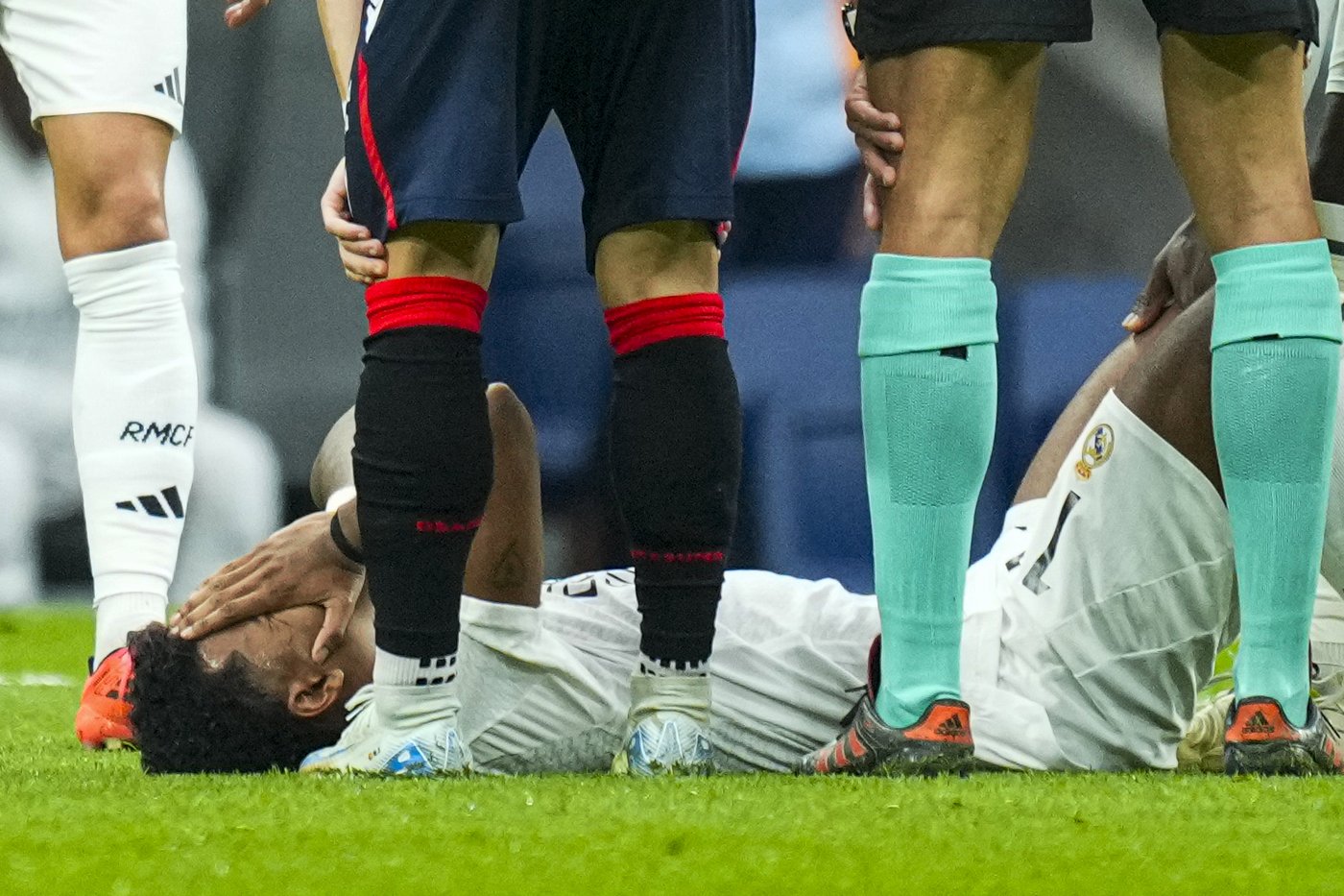 Real Madrid defender Eder Militão tears ACL and needs surgery | iNFOnews.ca Real Madrid defender Eder Militão tears ACL and needs surgery | iNFOnews.ca