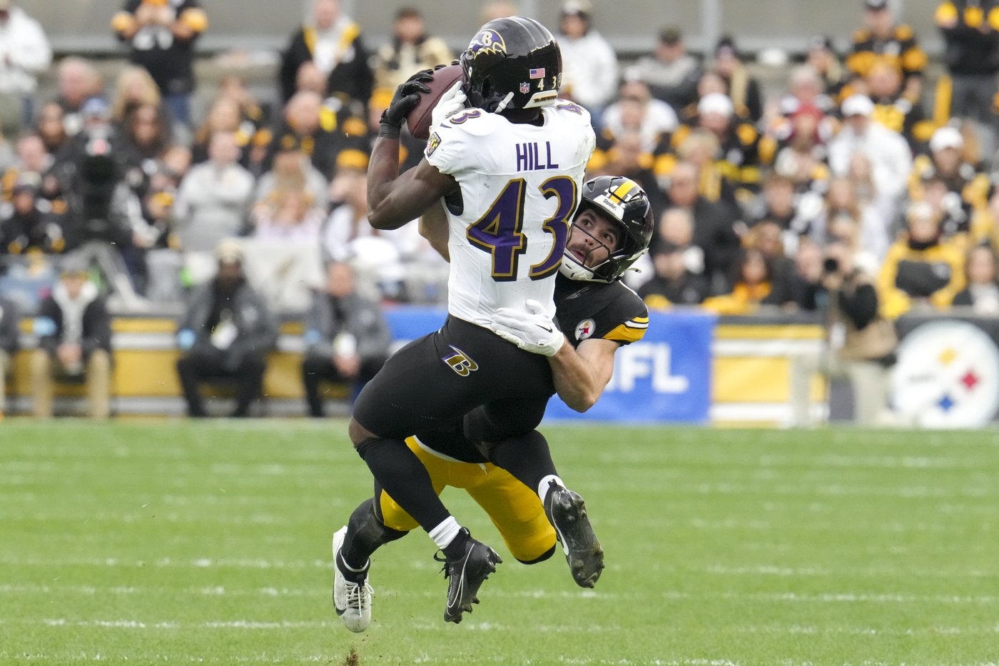 Acrobatic pick offered proof that Steelers rookie LB Payton Wilson's learning curve is speeding up | iNFOnews.ca Acrobatic pick offered proof that Steelers rookie LB Payton Wilson's learning curve is speeding up | iNFOnews.ca