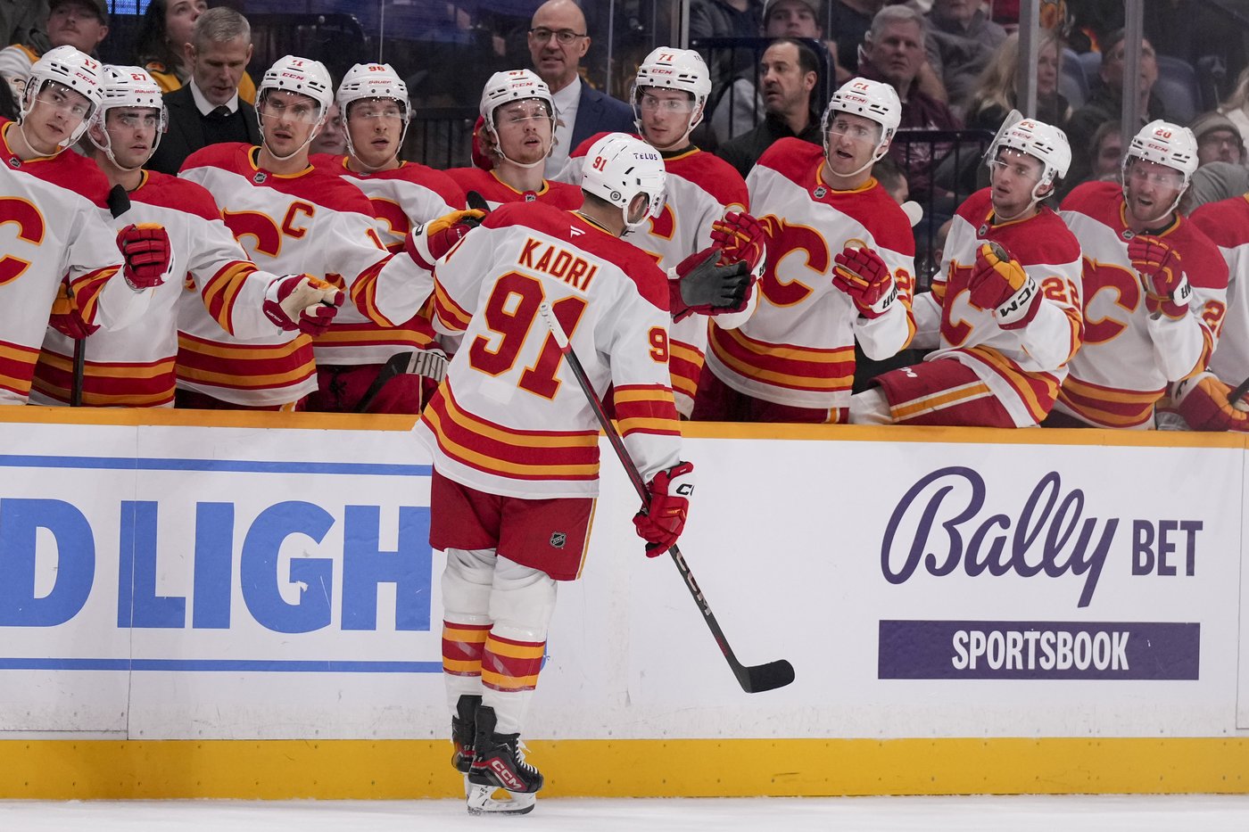 Huberdeau, Rooney lead Flames over Predators 4-3, snap eight-game road skid | iNFOnews.ca