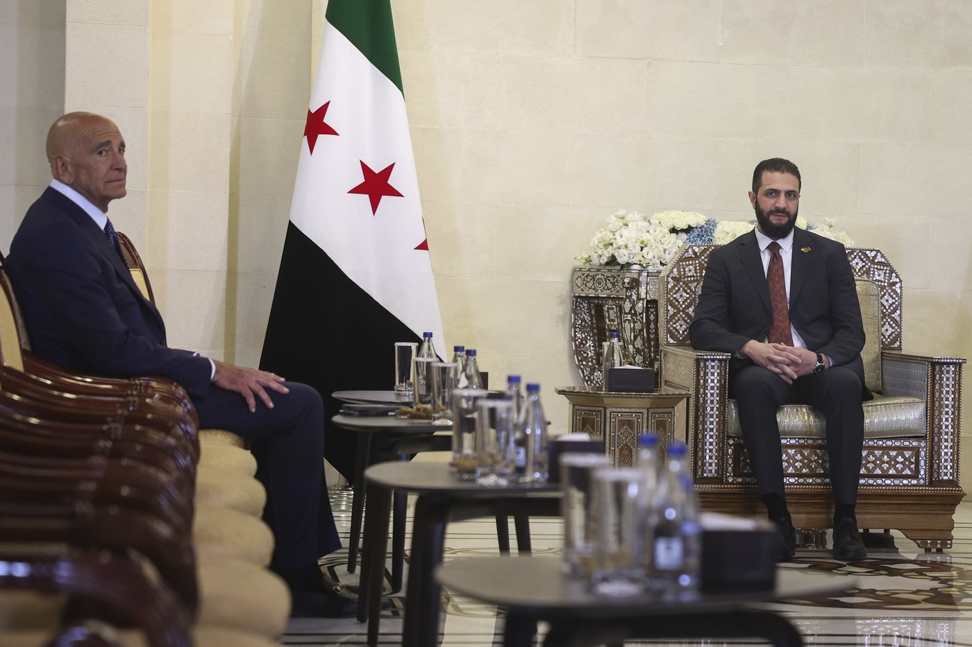 Syria’s government and Kurds still at odds over merging forces after latest talks, US envoy says | iNFOnews.ca Syria’s government and Kurds still at odds over merging forces after latest talks, US envoy says | iNFOnews.ca