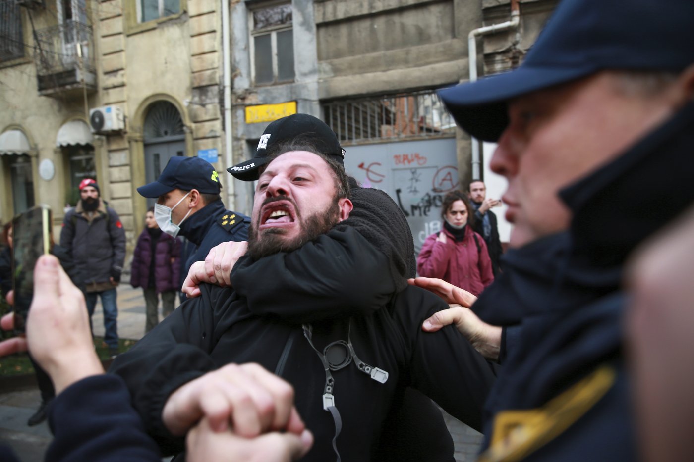 Police in Georgia break up protesters' camp in Tbilisi but they quickly return | iNFOnews.ca Police in Georgia break up protesters' camp in Tbilisi but they quickly return | iNFOnews.ca